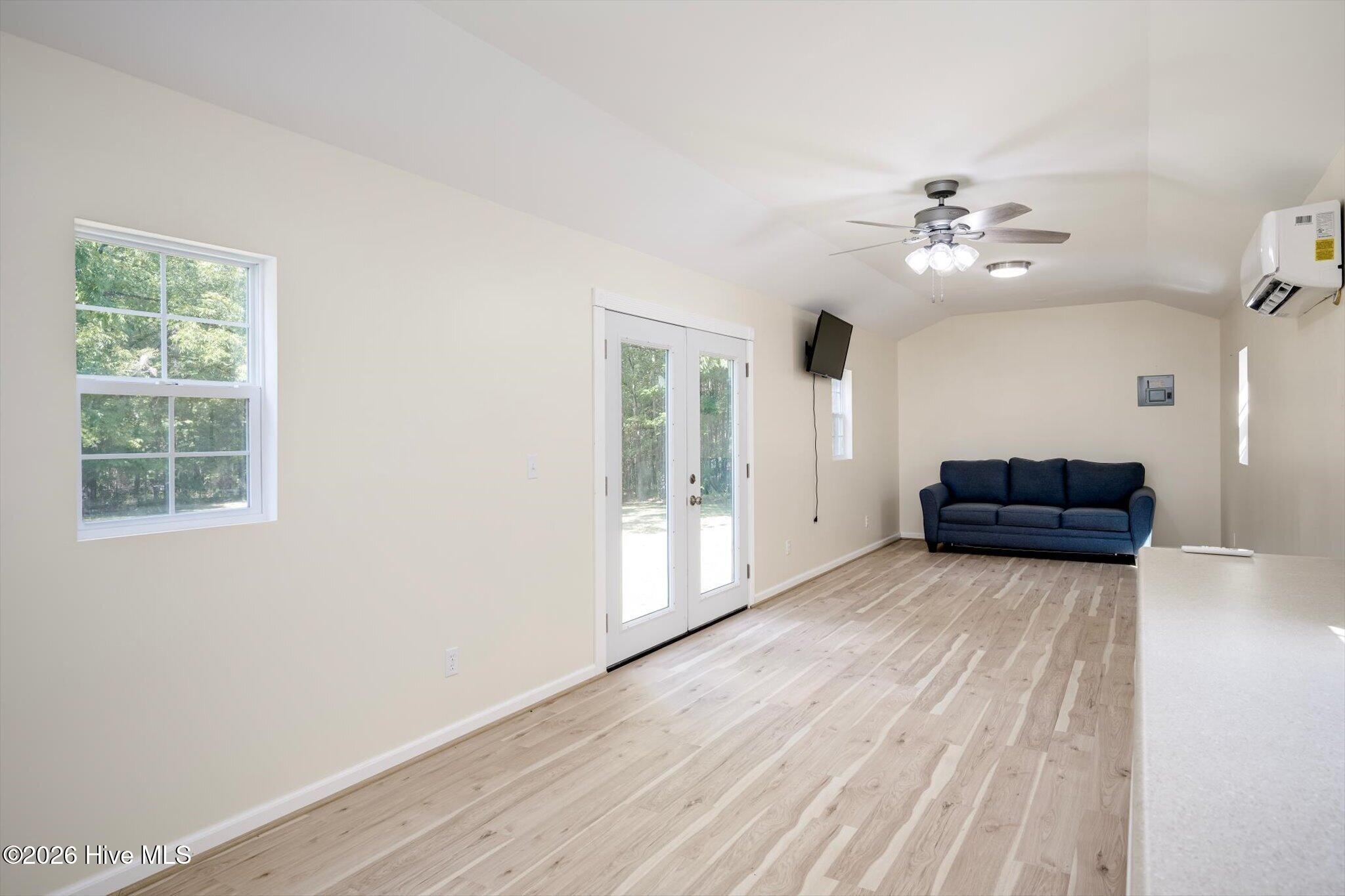423 Goshen Street Property Photo 35
