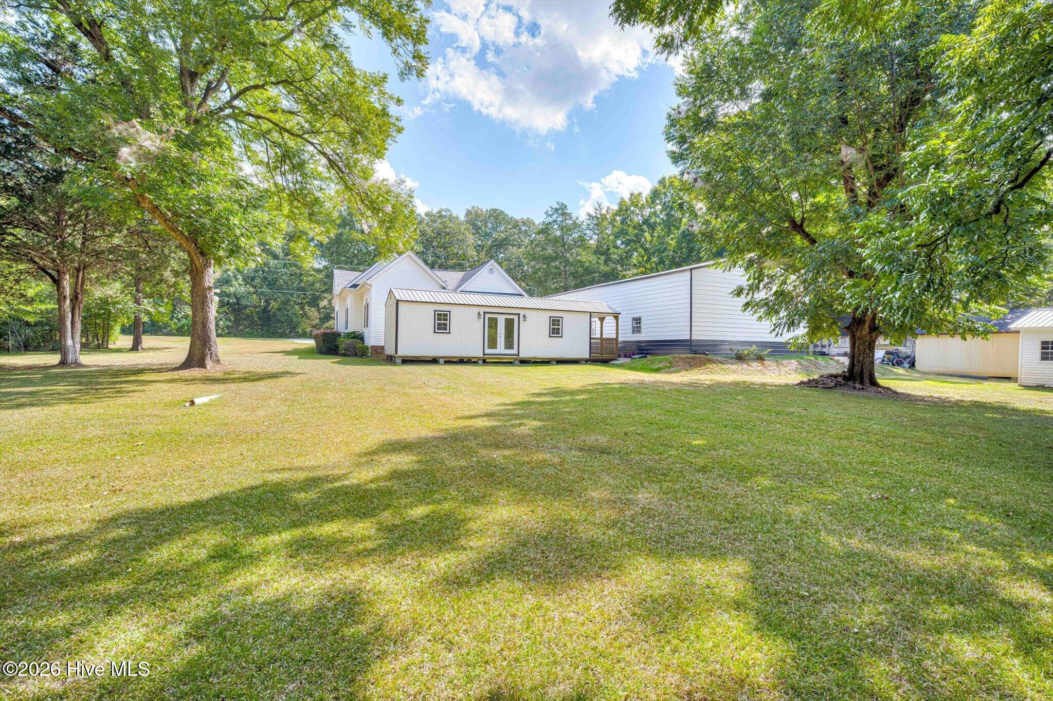 423 Goshen Street Property Photo 41