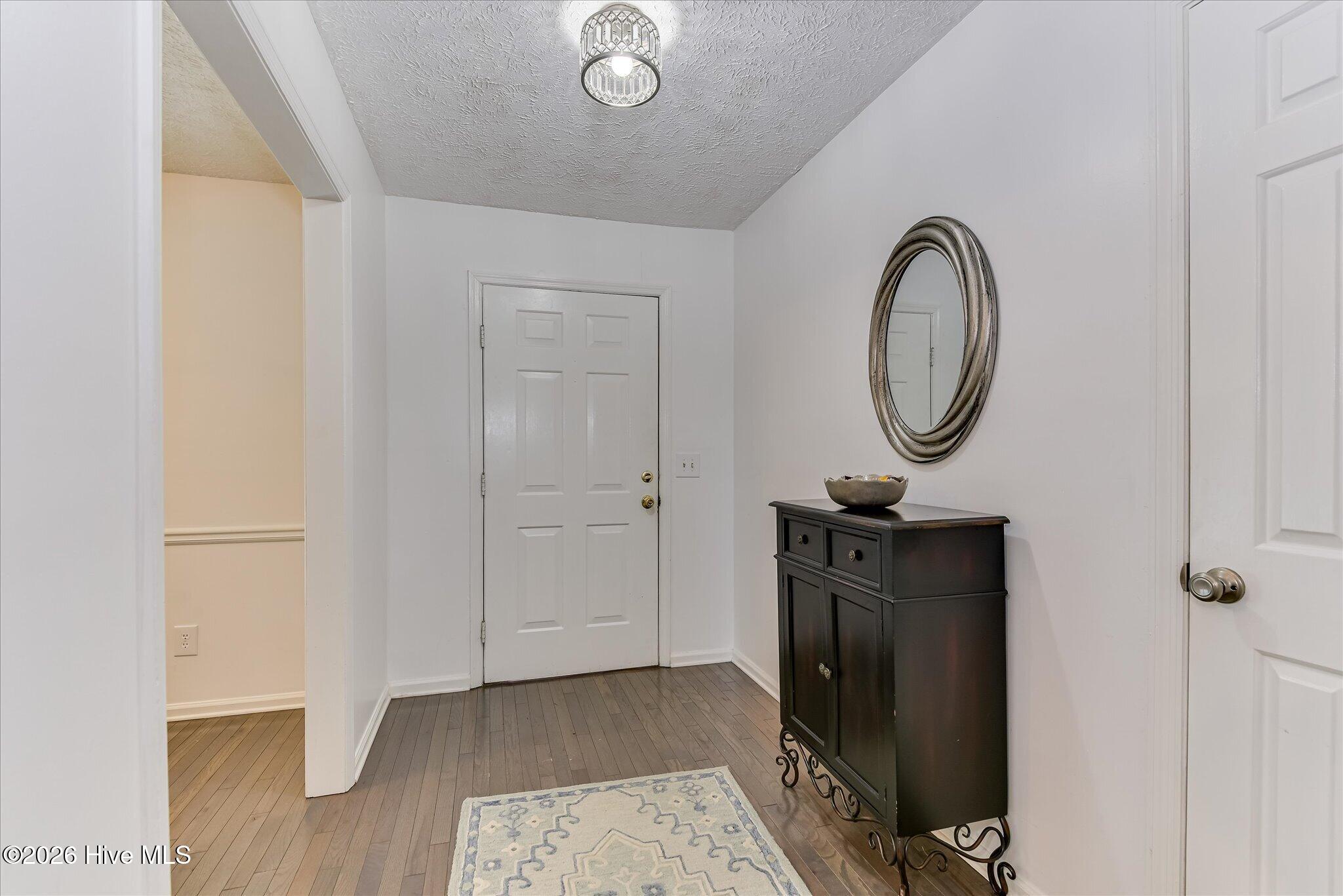 25 Foxhil Drive Property Photo 4