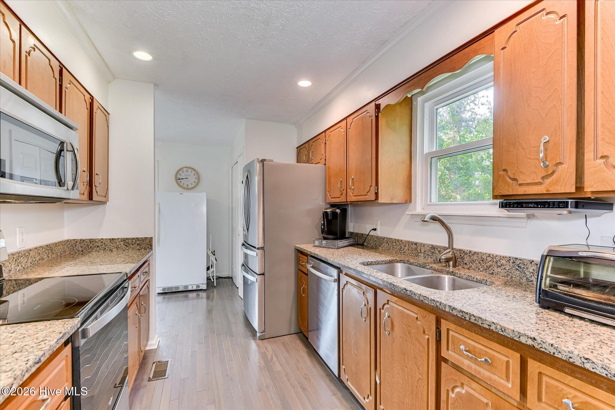 25 Foxhil Drive Property Photo 13