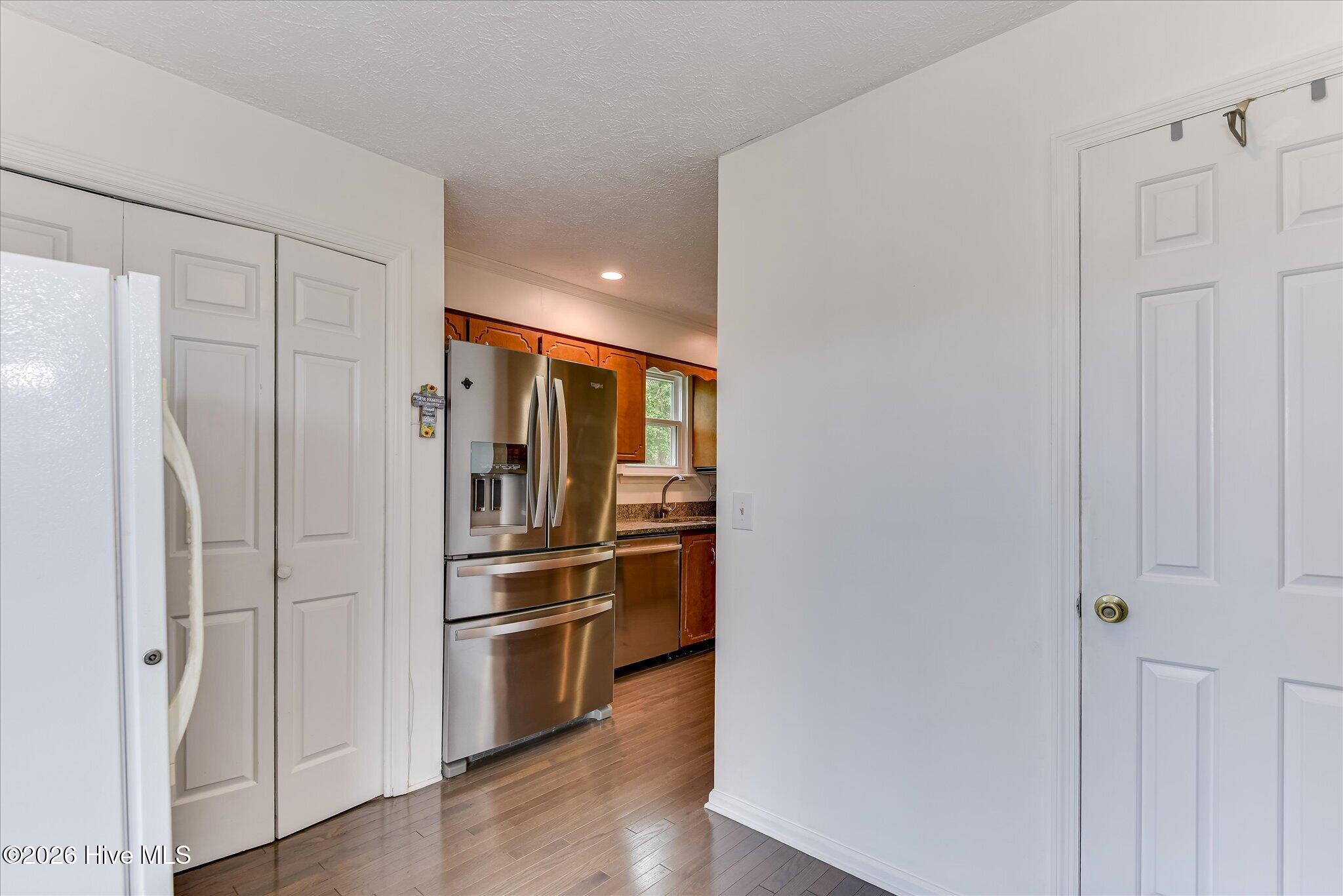 25 Foxhil Drive Property Photo 19