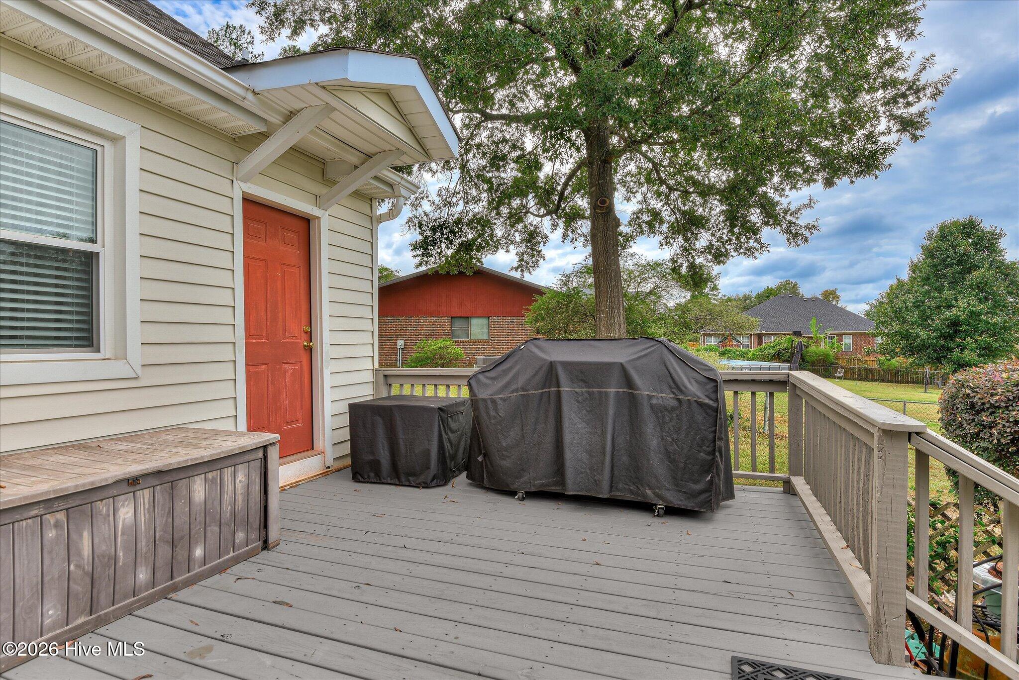 25 Foxhil Drive Property Photo 37