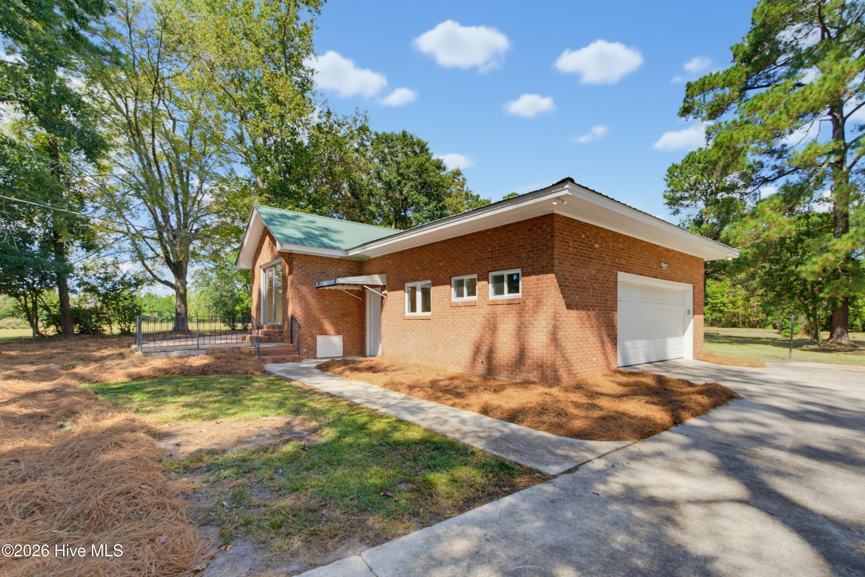 4635 Hallsboro Road N Property Photo 47