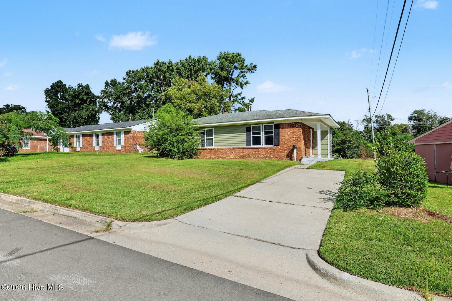 2913 Spaulding Drive Property Photo 1
