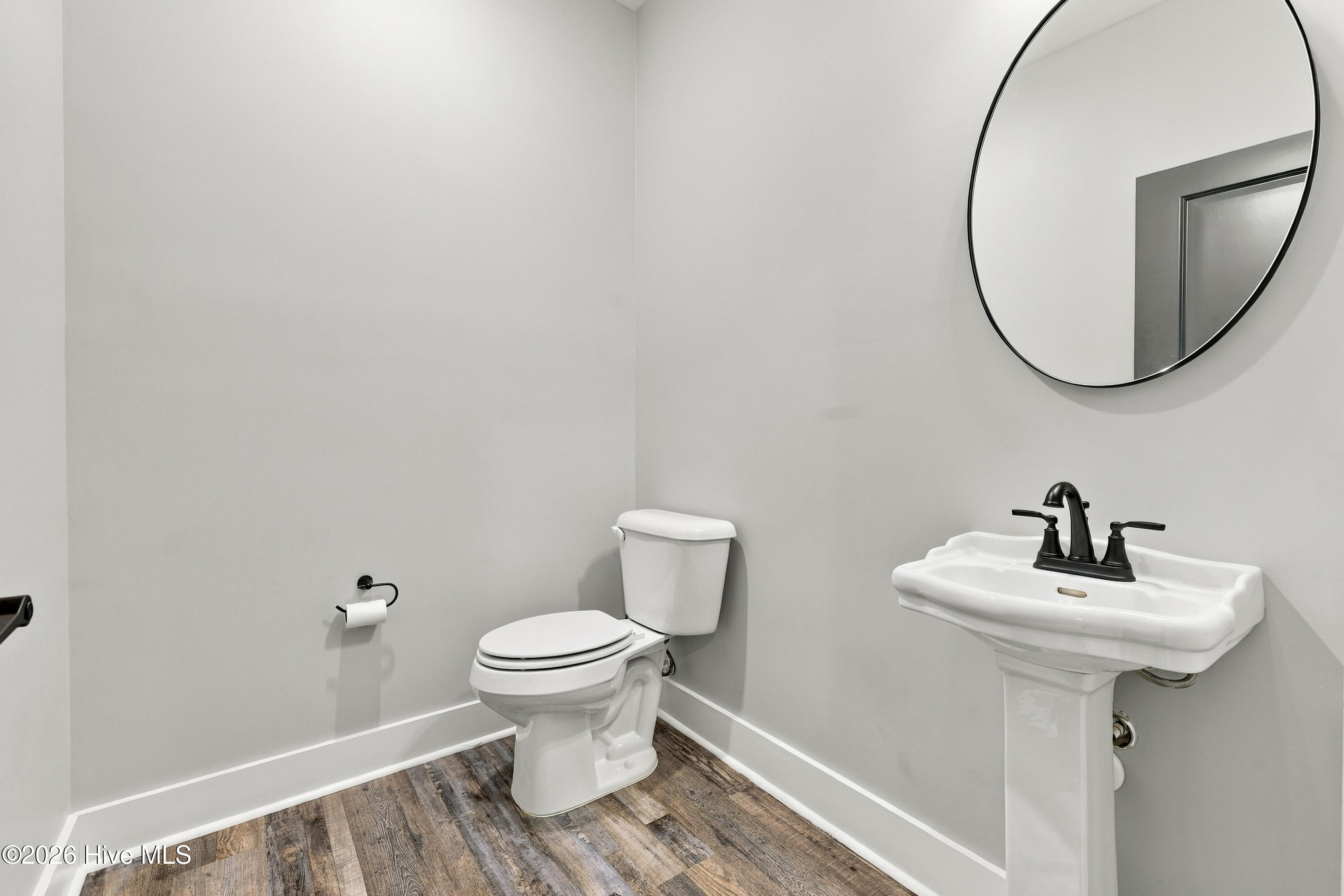 3052 Candlelight Drive Property Photo 5