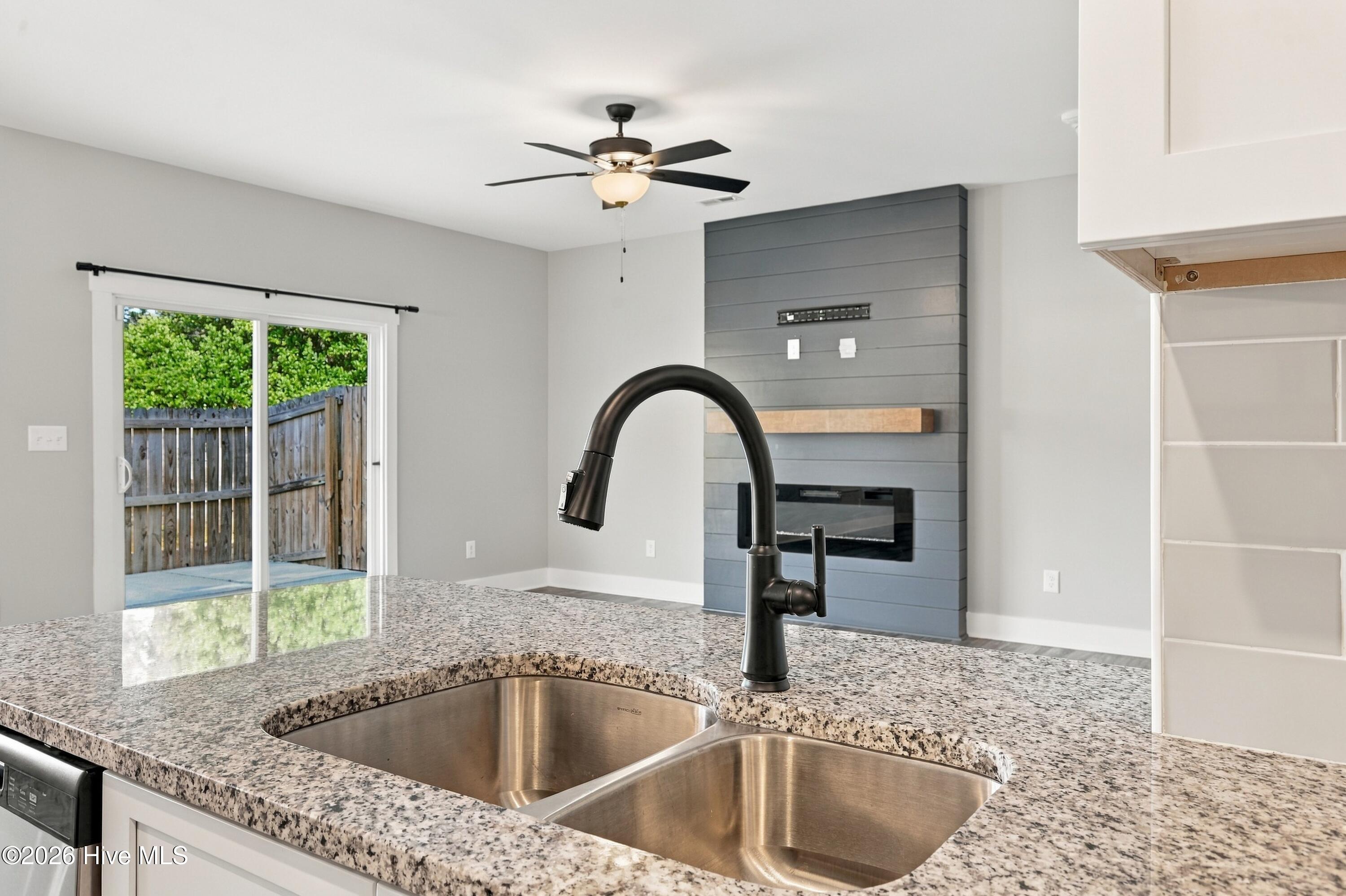 3052 Candlelight Drive Property Photo 15
