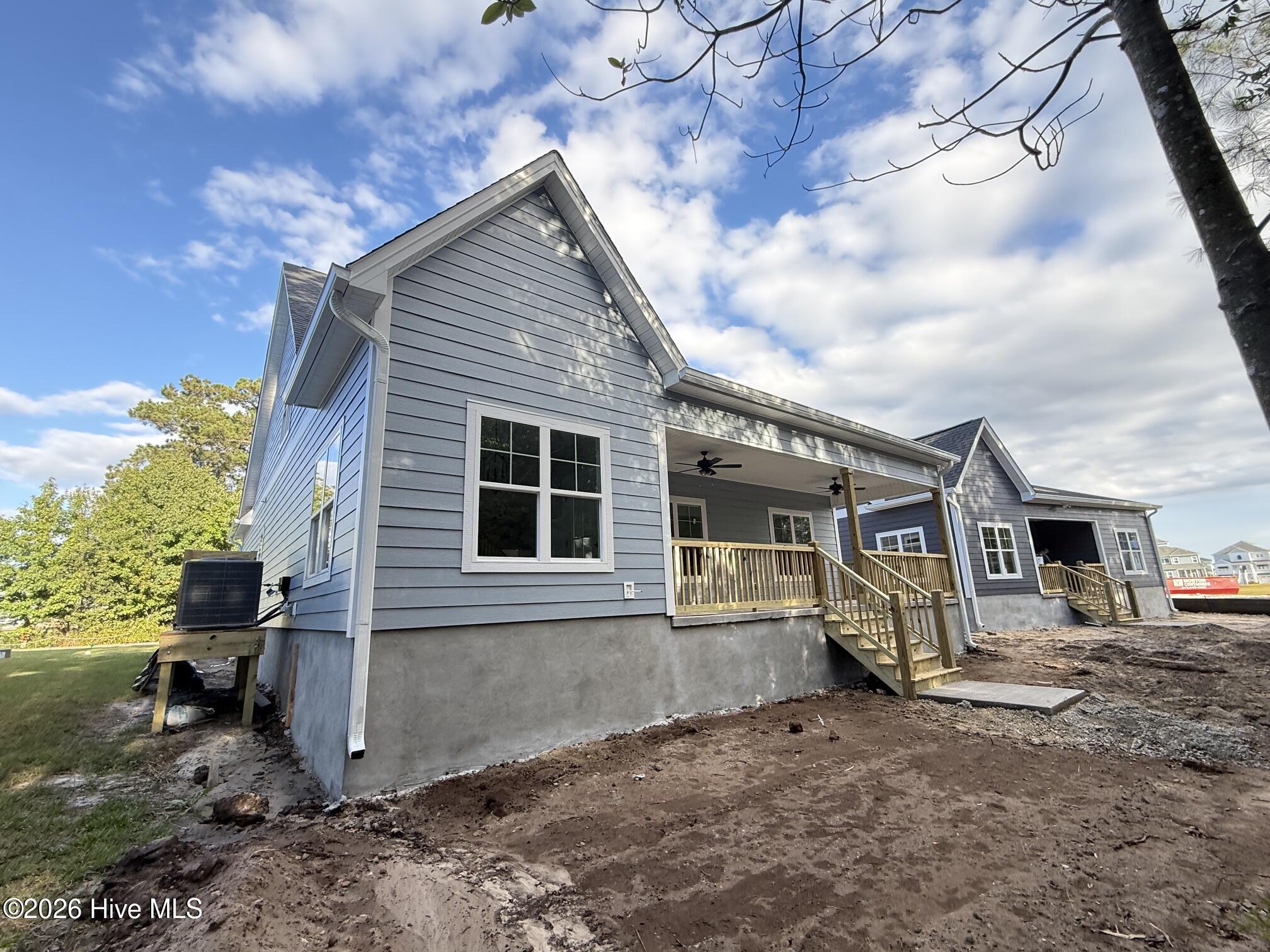806 Sweetgrass Street Property Photo 3