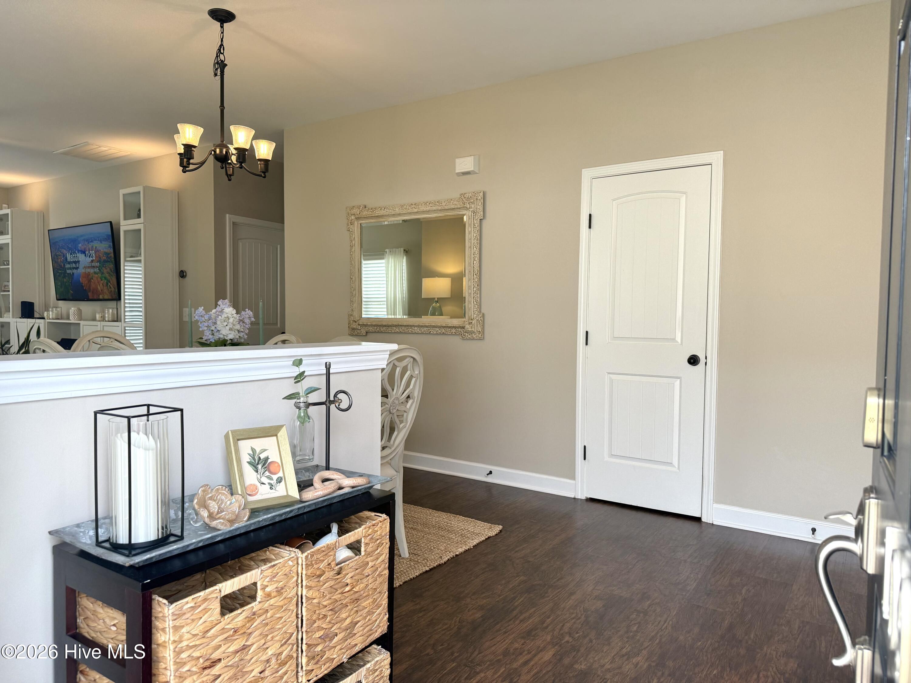 109 Penry Lane Property Photo 3