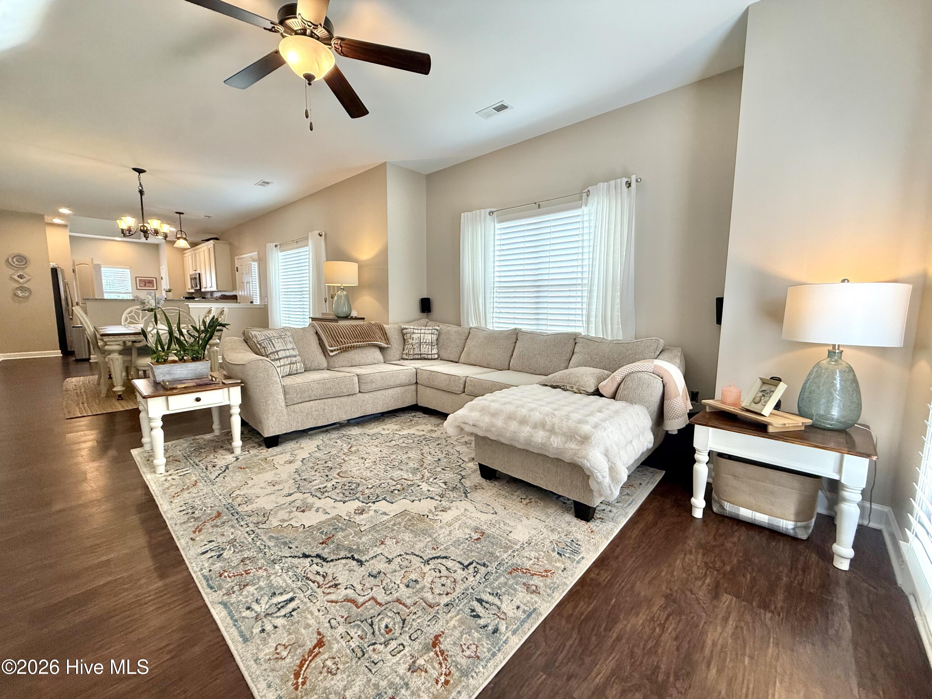 109 Penry Lane Property Photo 8