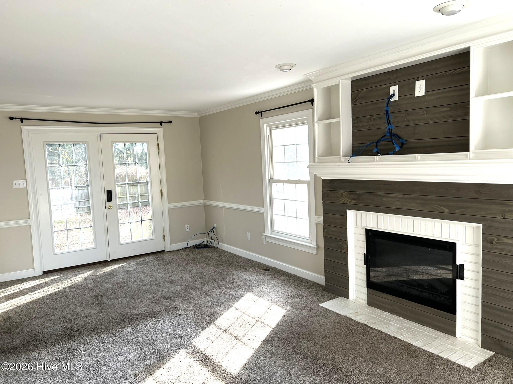 214 E Raintree Lane Property Photo 7