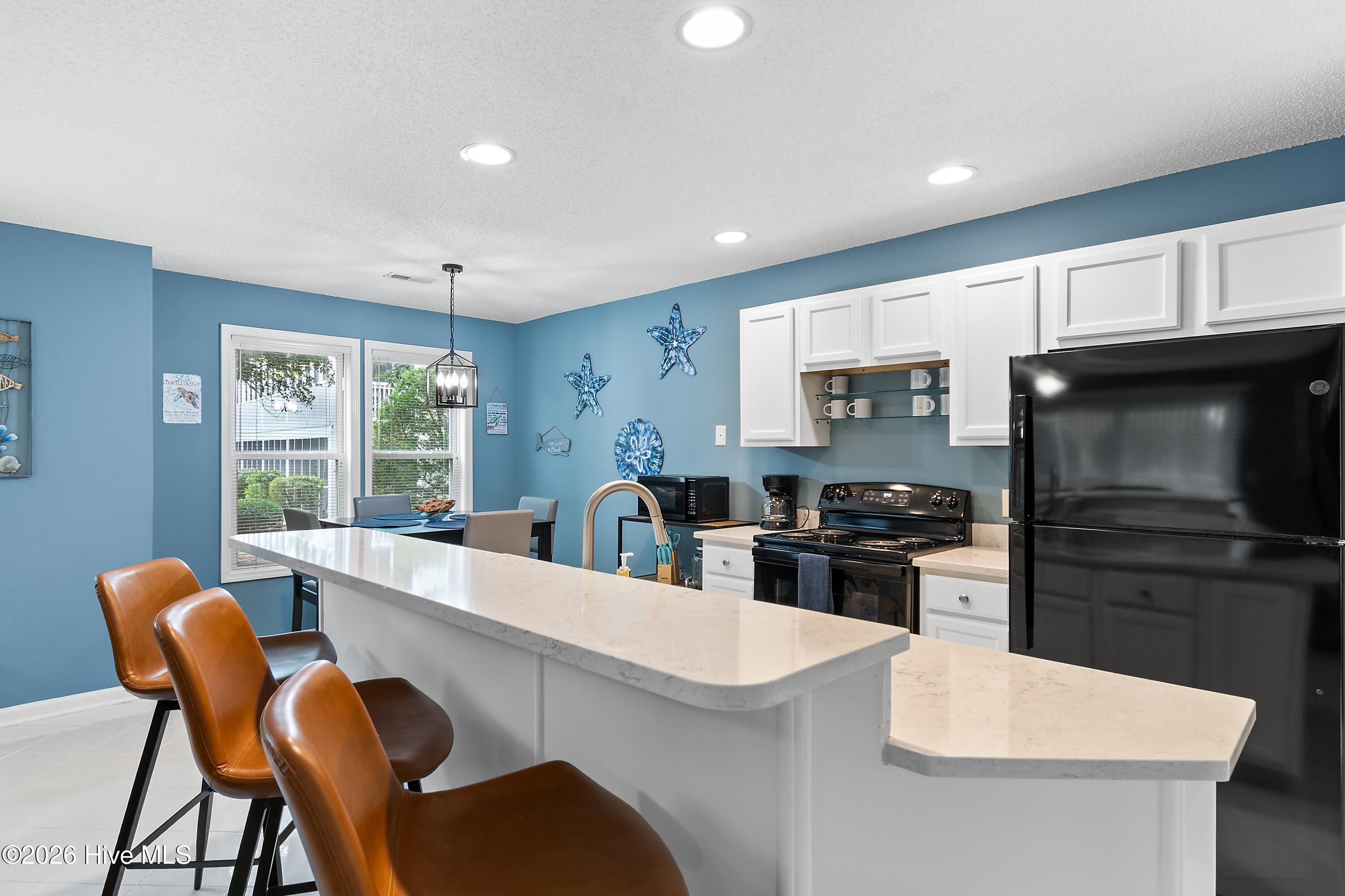 3350 Club Villas Drive 1302 Property Photo 6
