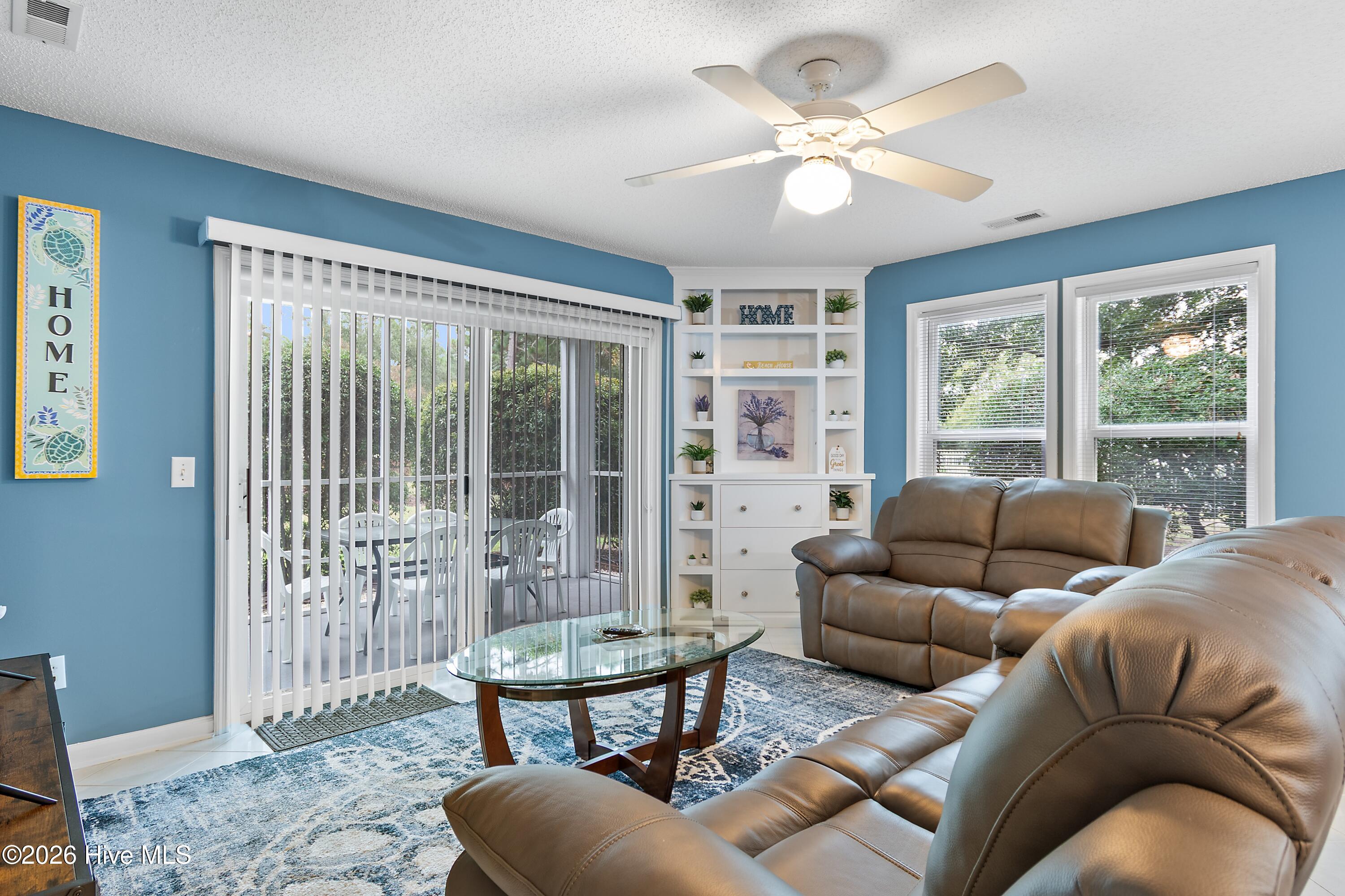 3350 Club Villas Drive 1302 Property Photo 15
