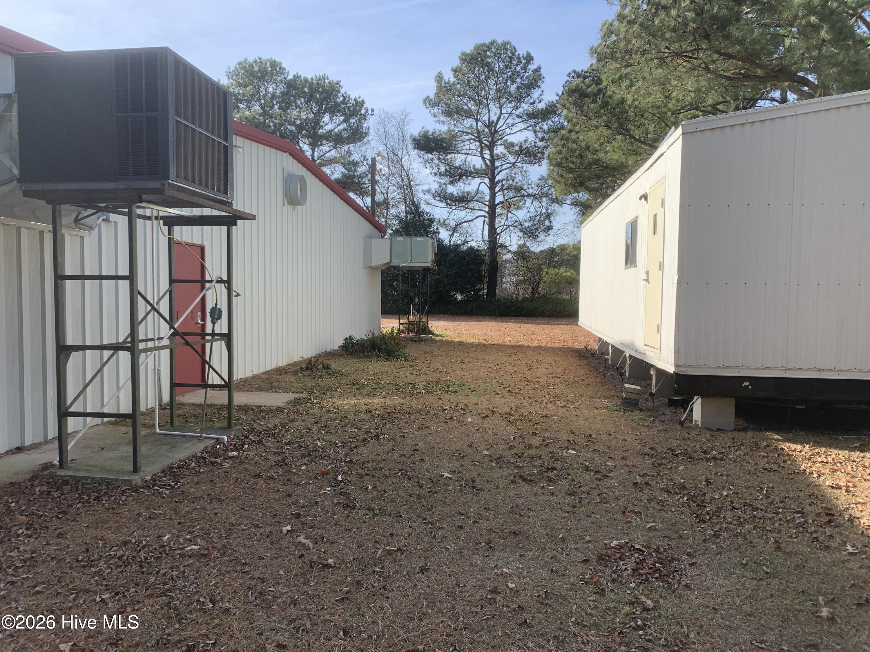 2720 W Main Street Property Photo 6