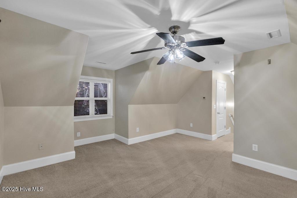 49 Amber Court Property Photo 22