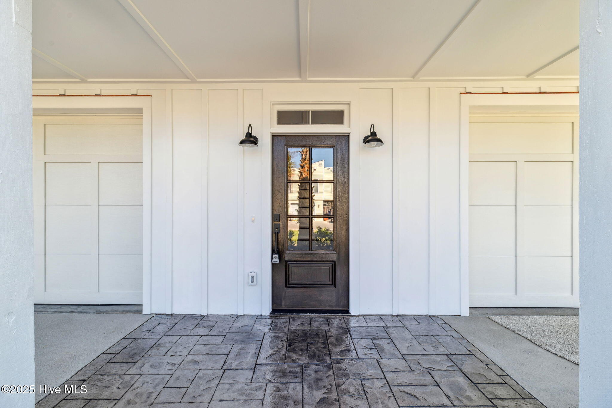 300 Georgia Avenue Property Photo 4