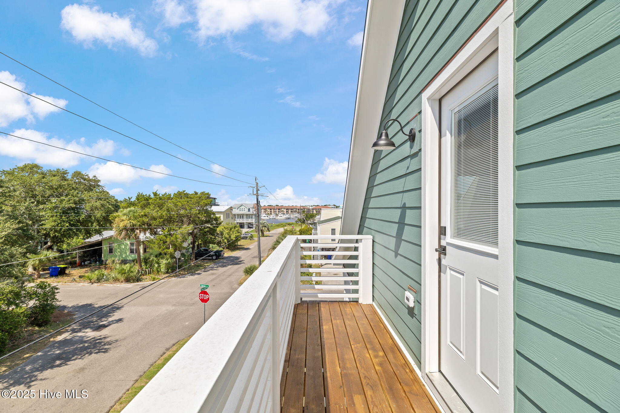 300 Georgia Avenue Property Photo 34