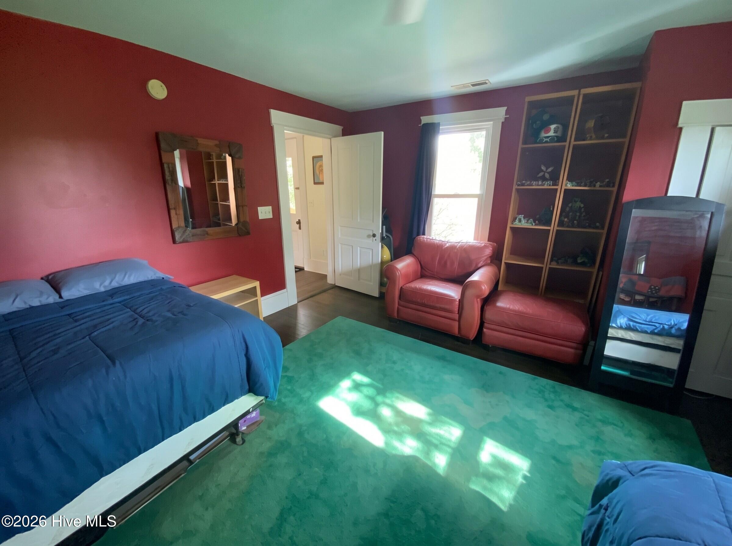 837 & 789 Main Street Property Photo 41