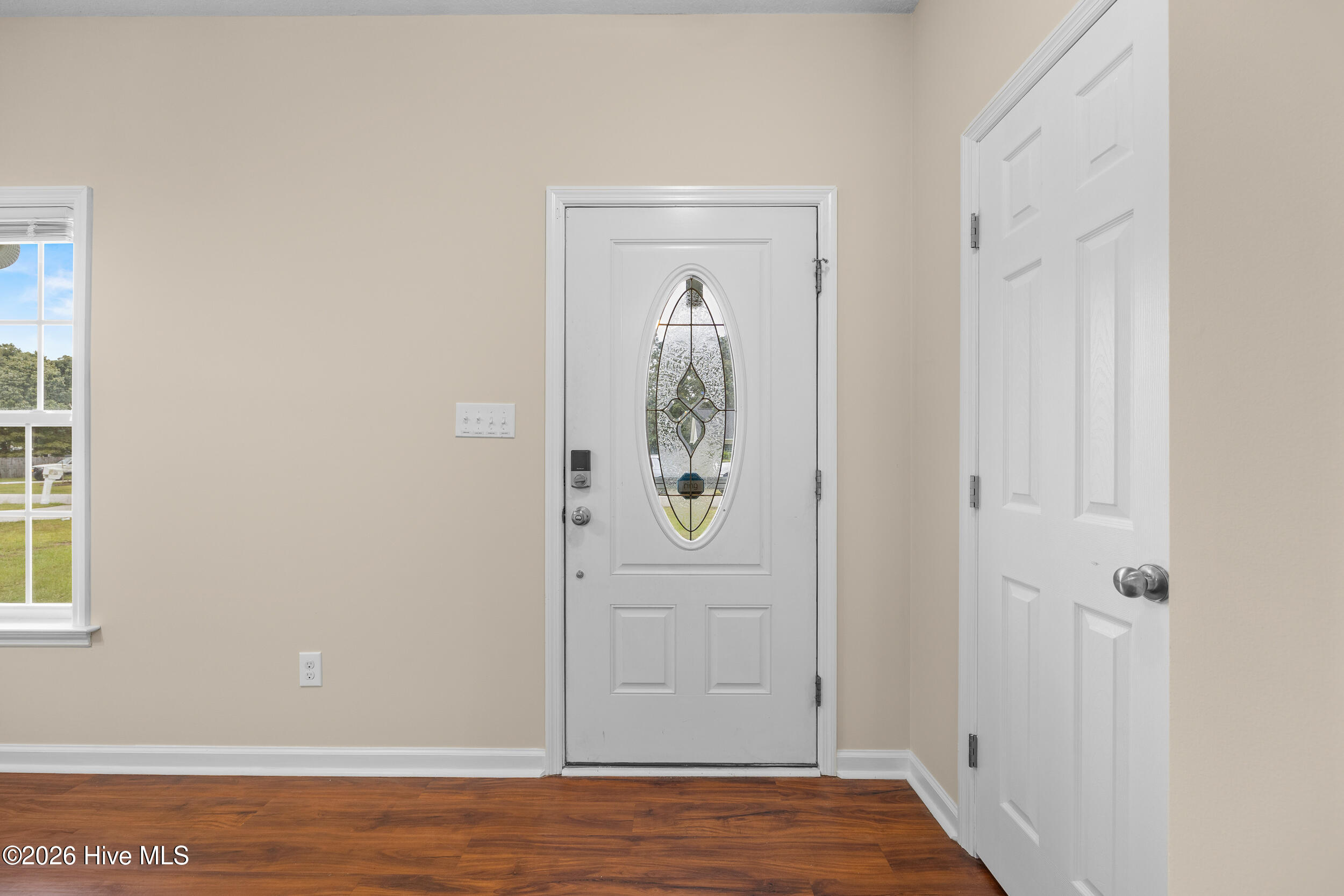 121 Saint Road Property Photo 9