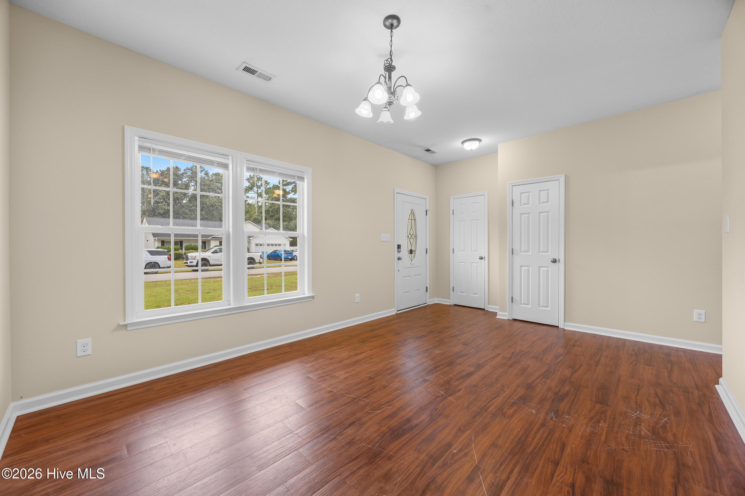 121 Saint Road Property Photo 12