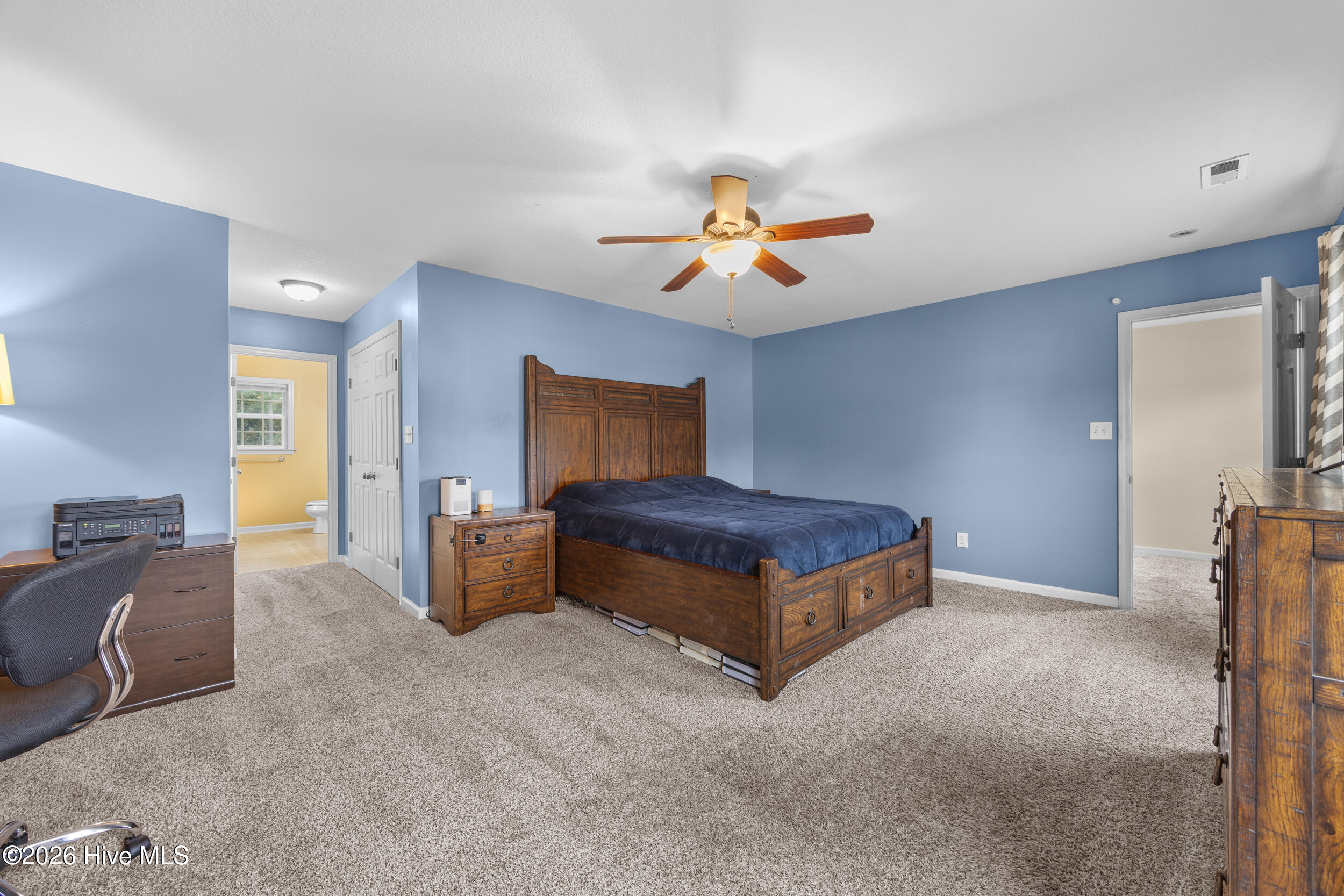 121 Saint Road Property Photo 25
