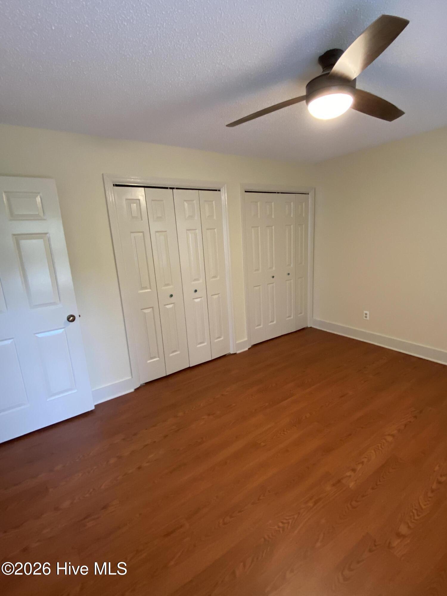 1010 Hickman Road B3 Property Photo 13
