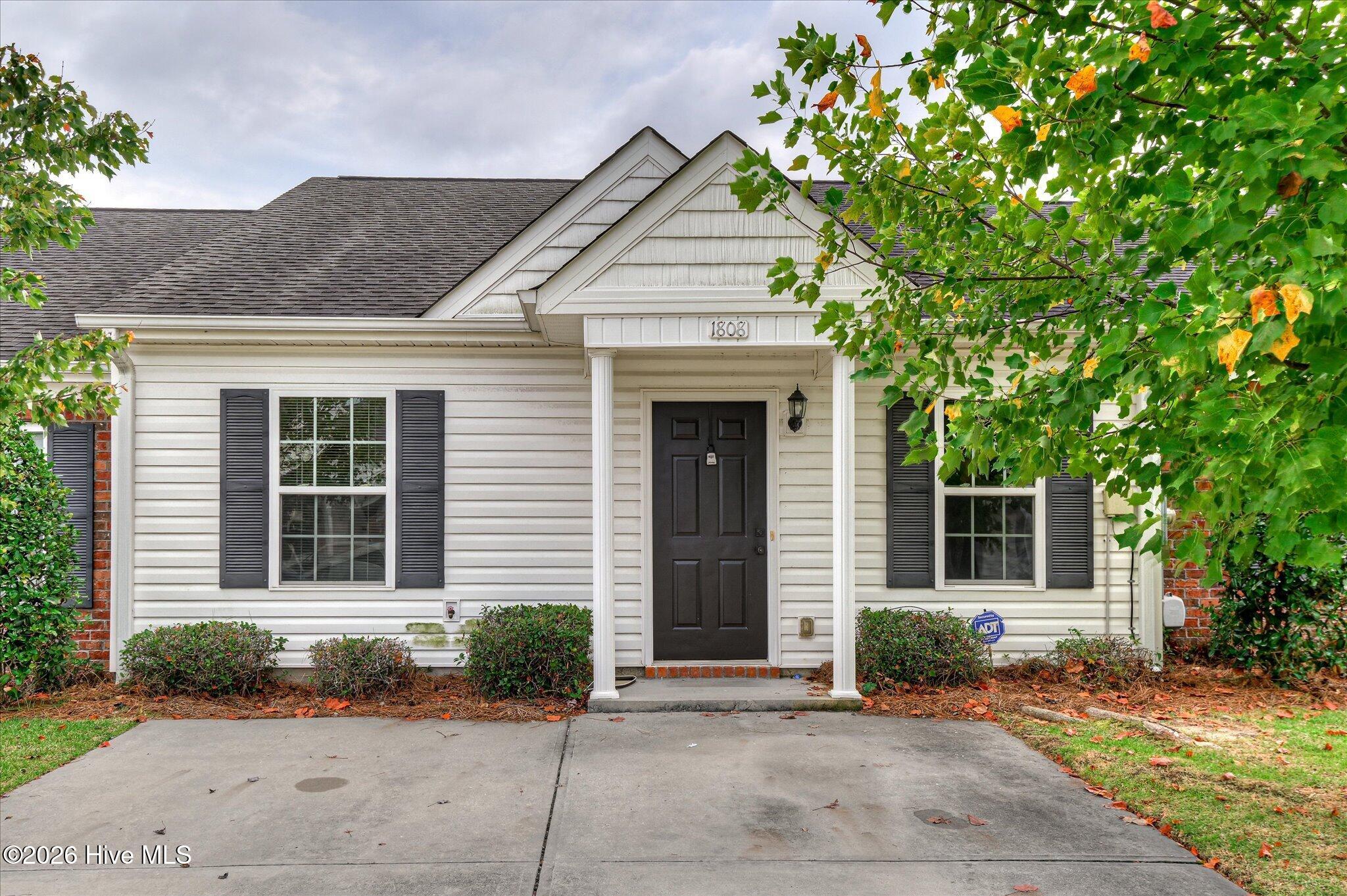 1808 Lauren Lane Property Photo 1