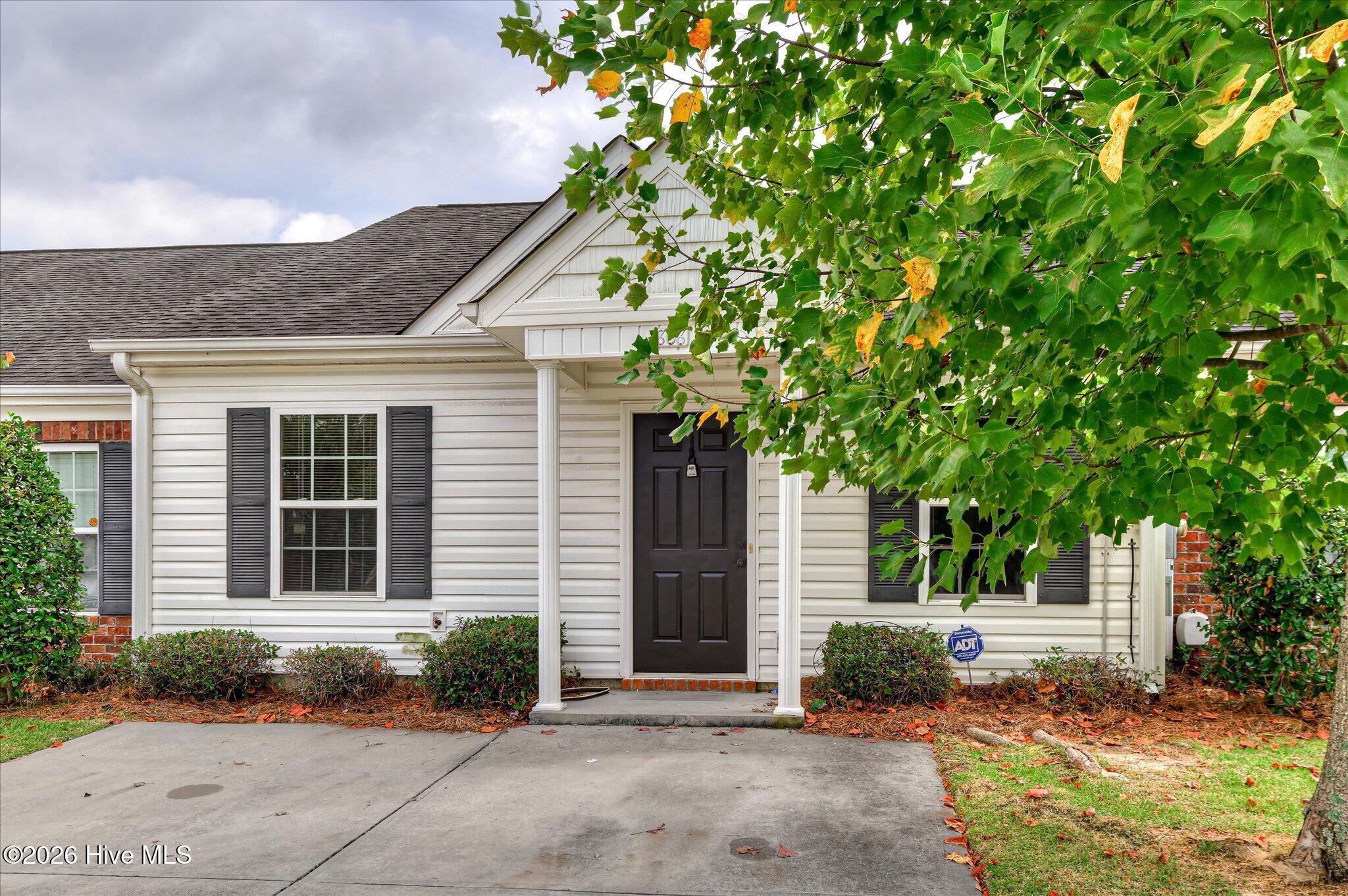 1808 Lauren Lane Property Photo 3