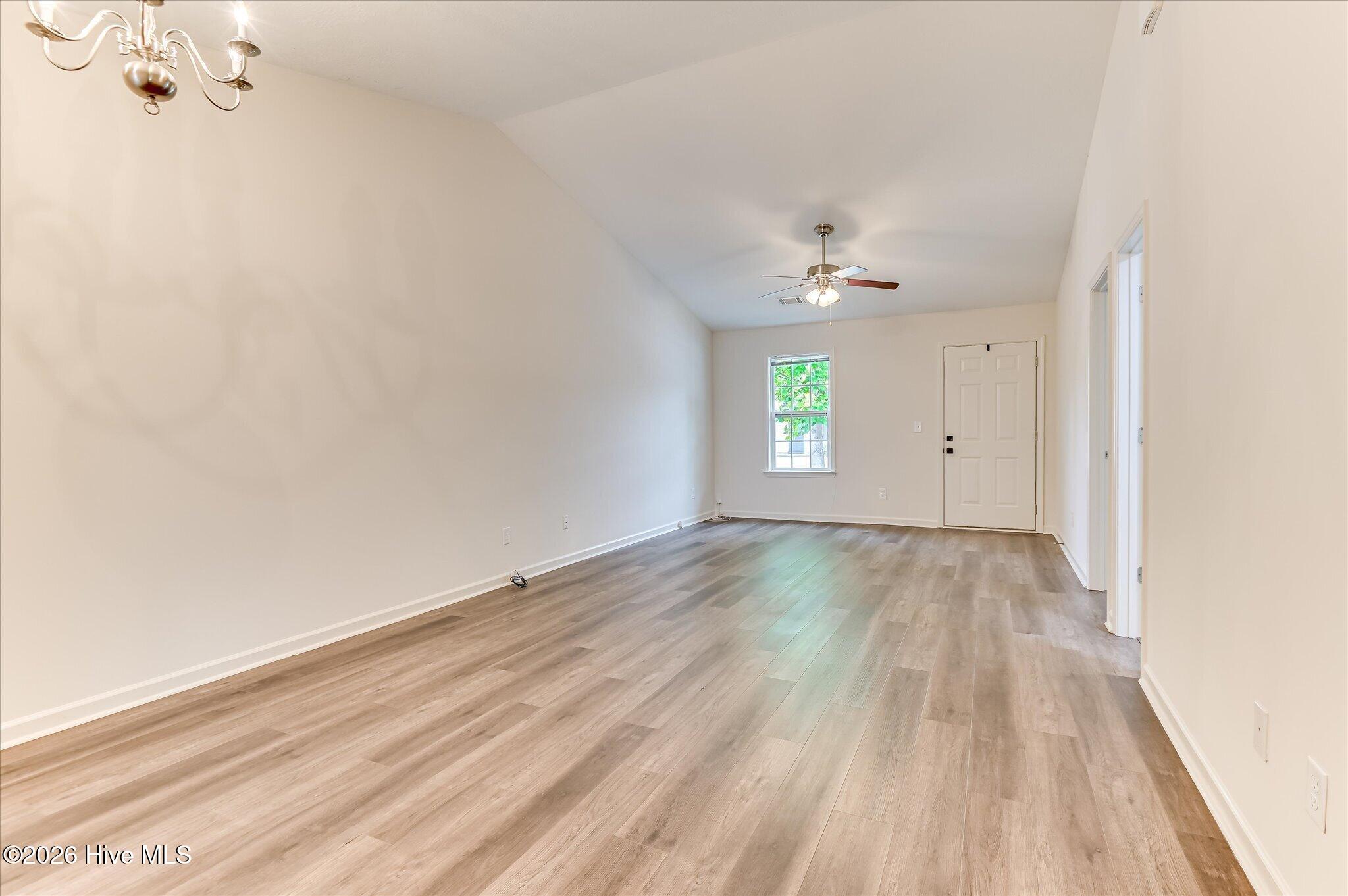 1808 Lauren Lane Property Photo 8