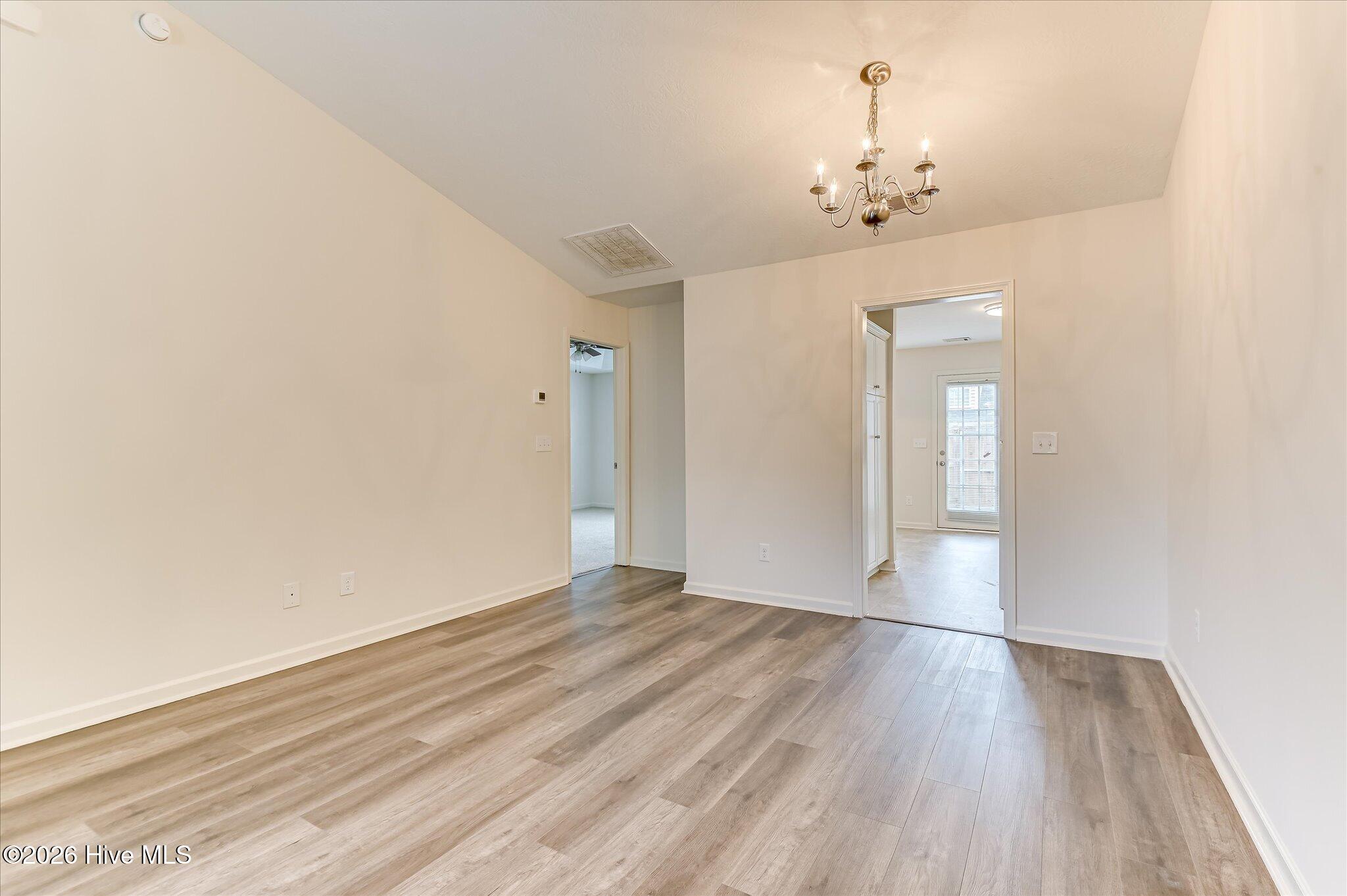 1808 Lauren Lane Property Photo 10