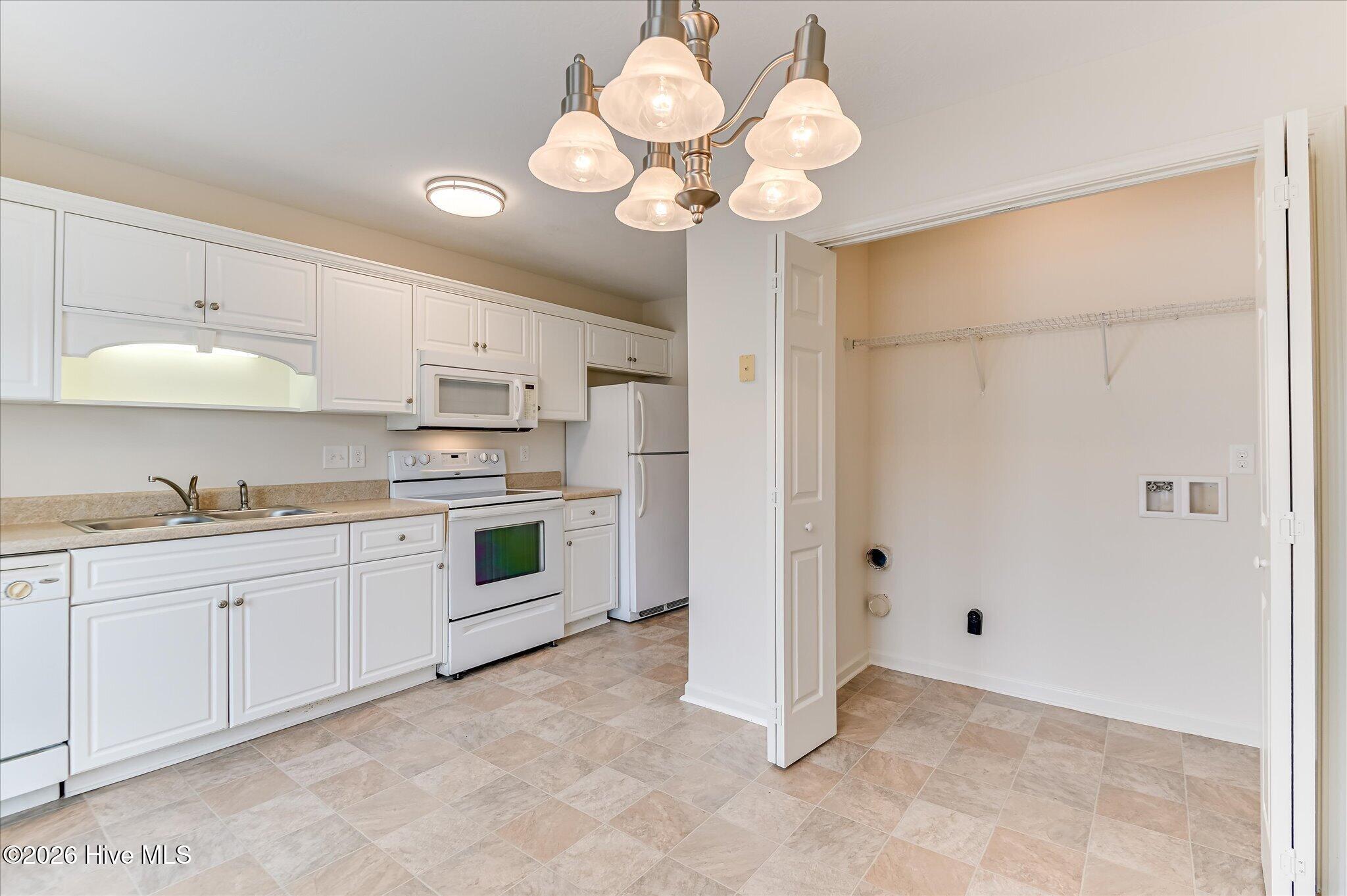 1808 Lauren Lane Property Photo 15