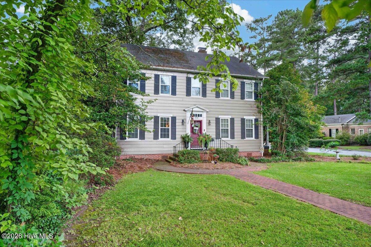 1500 E Mulberry Street Property Photo 3