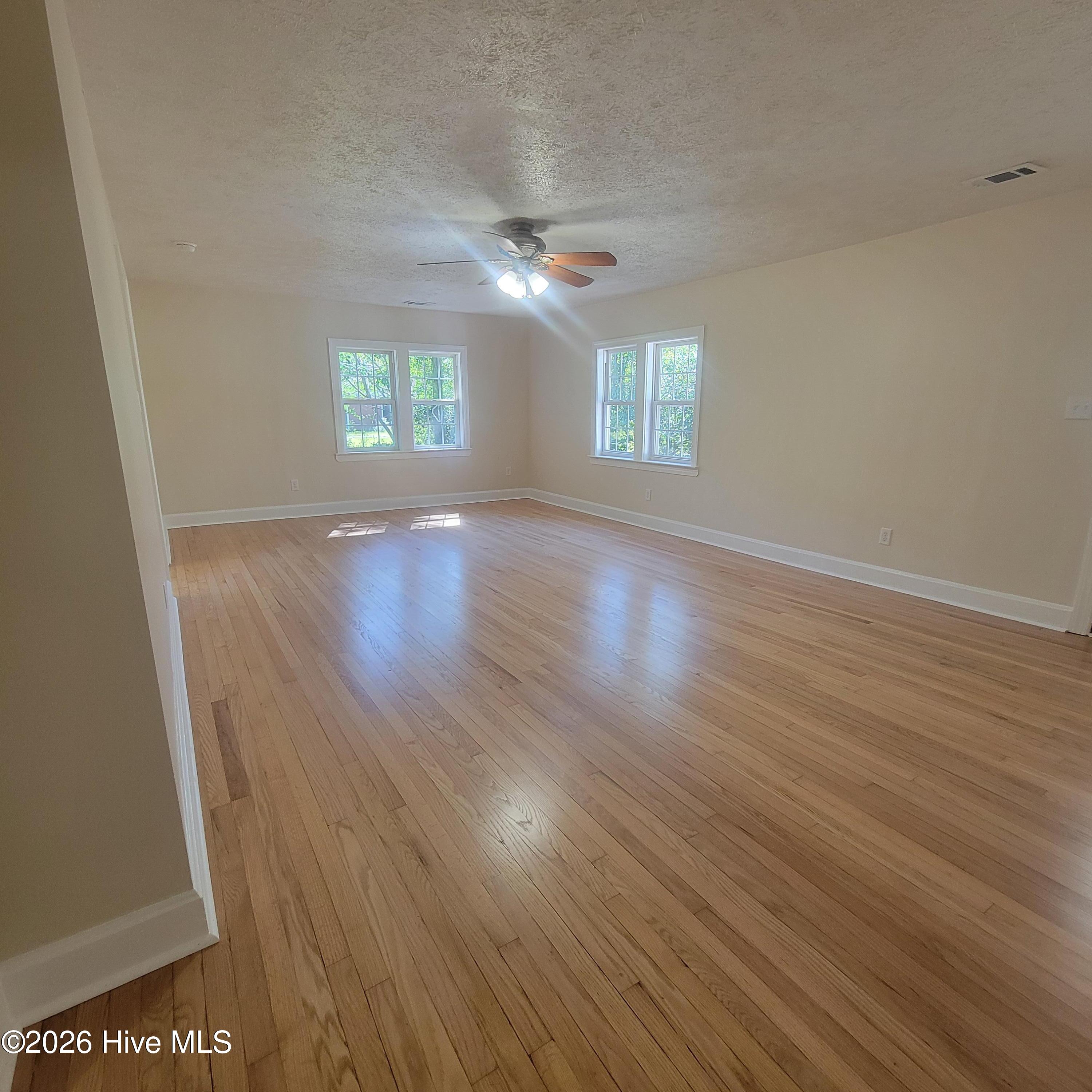 7625 Old River Road Property Photo 3