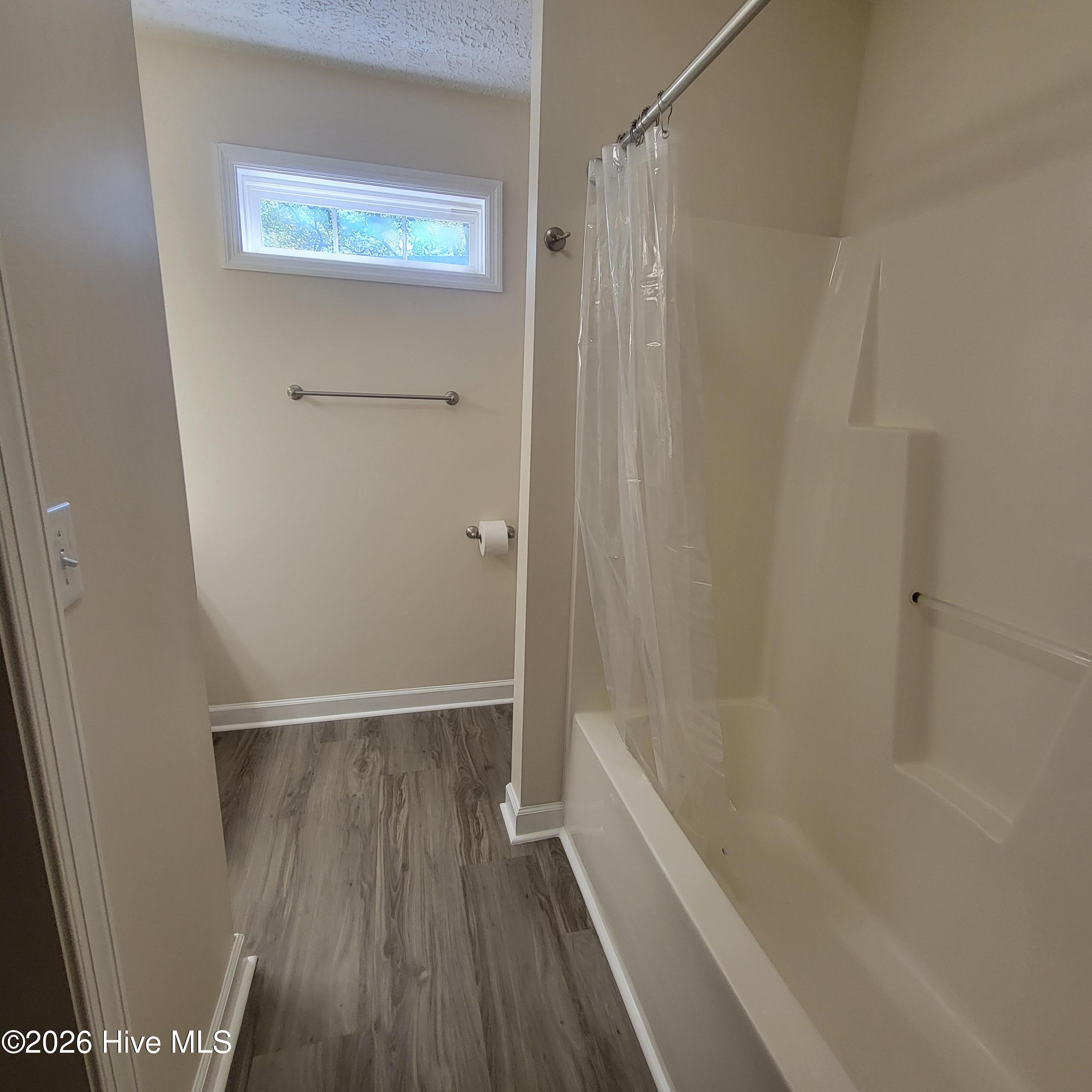 7625 Old River Road Property Photo 7