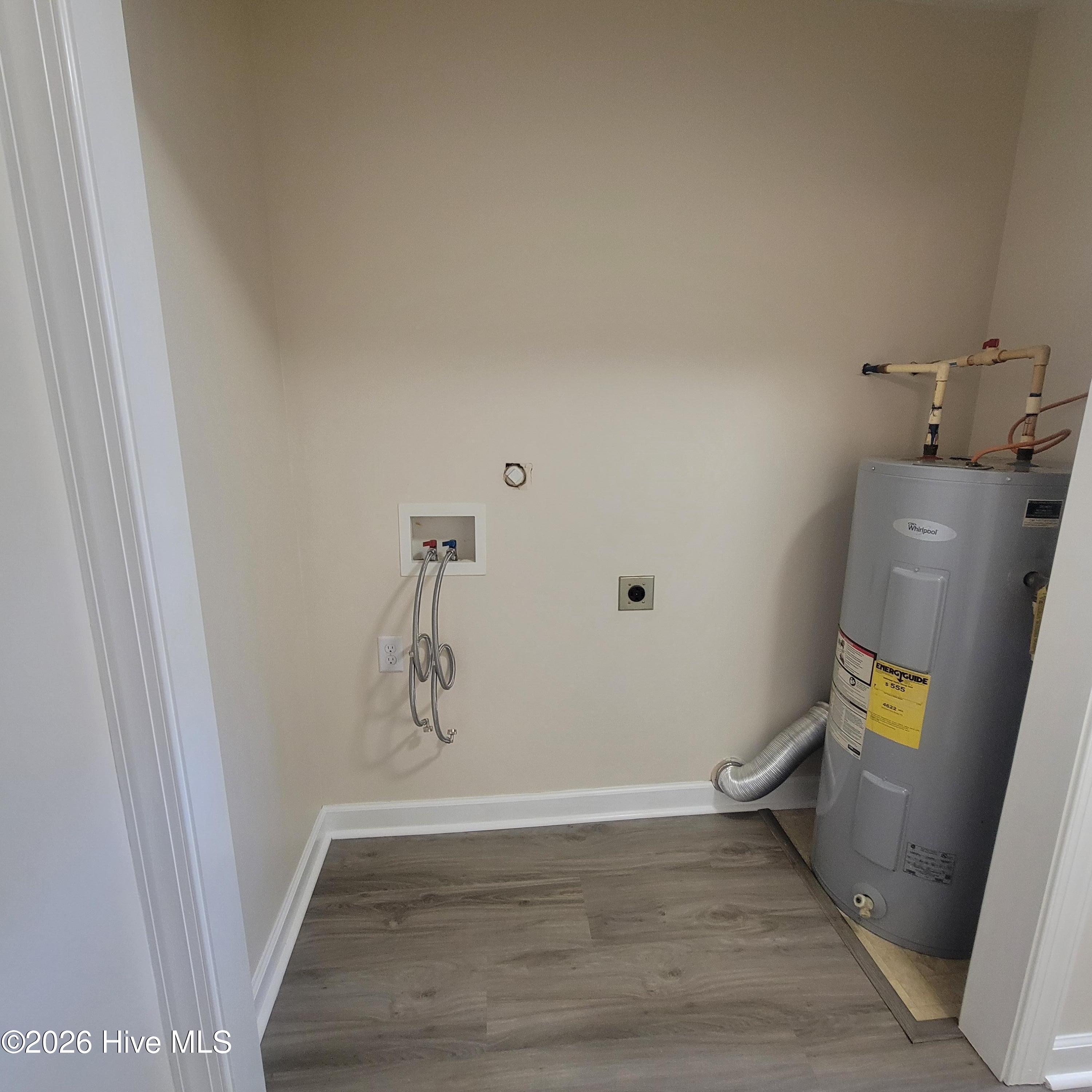 7625 Old River Road Property Photo 8