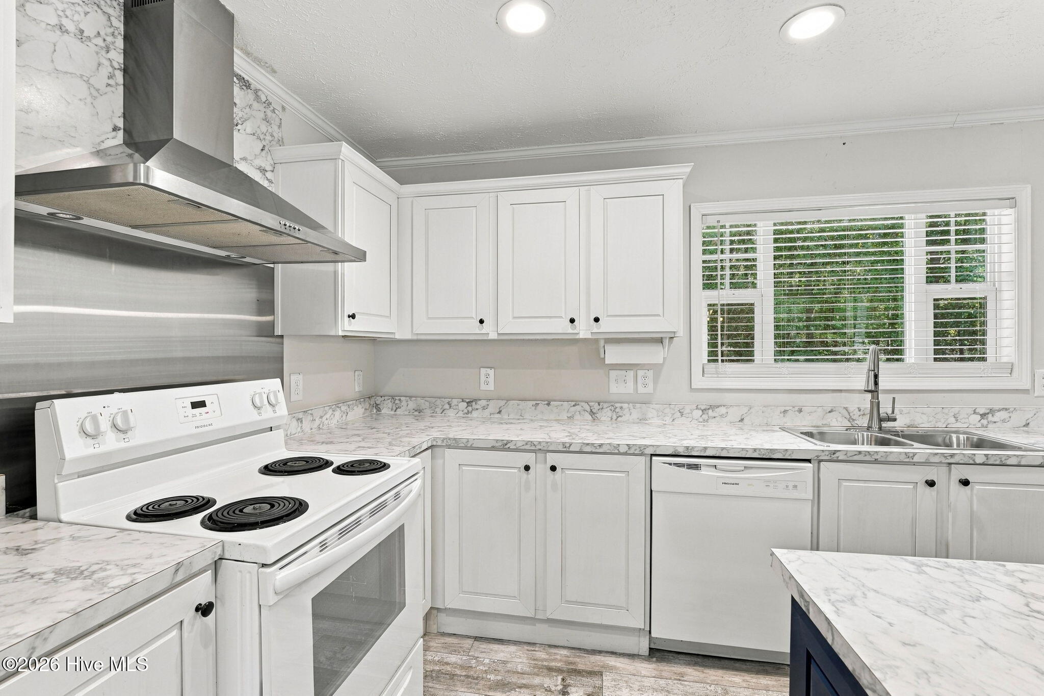 151 Devos Drive Property Photo 27