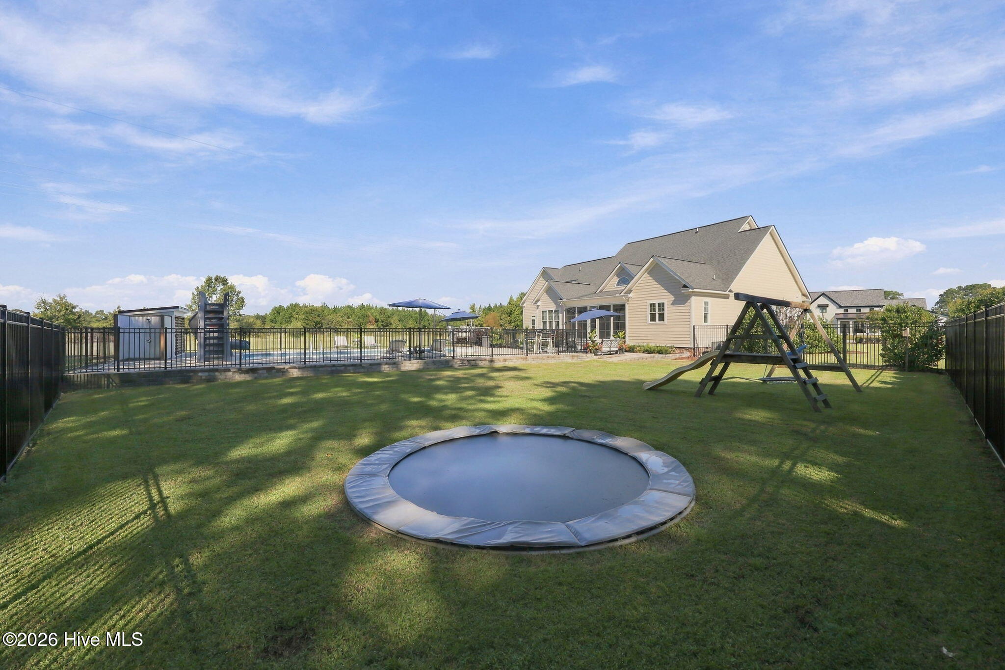 2304 Valleyway Road Property Photo 5