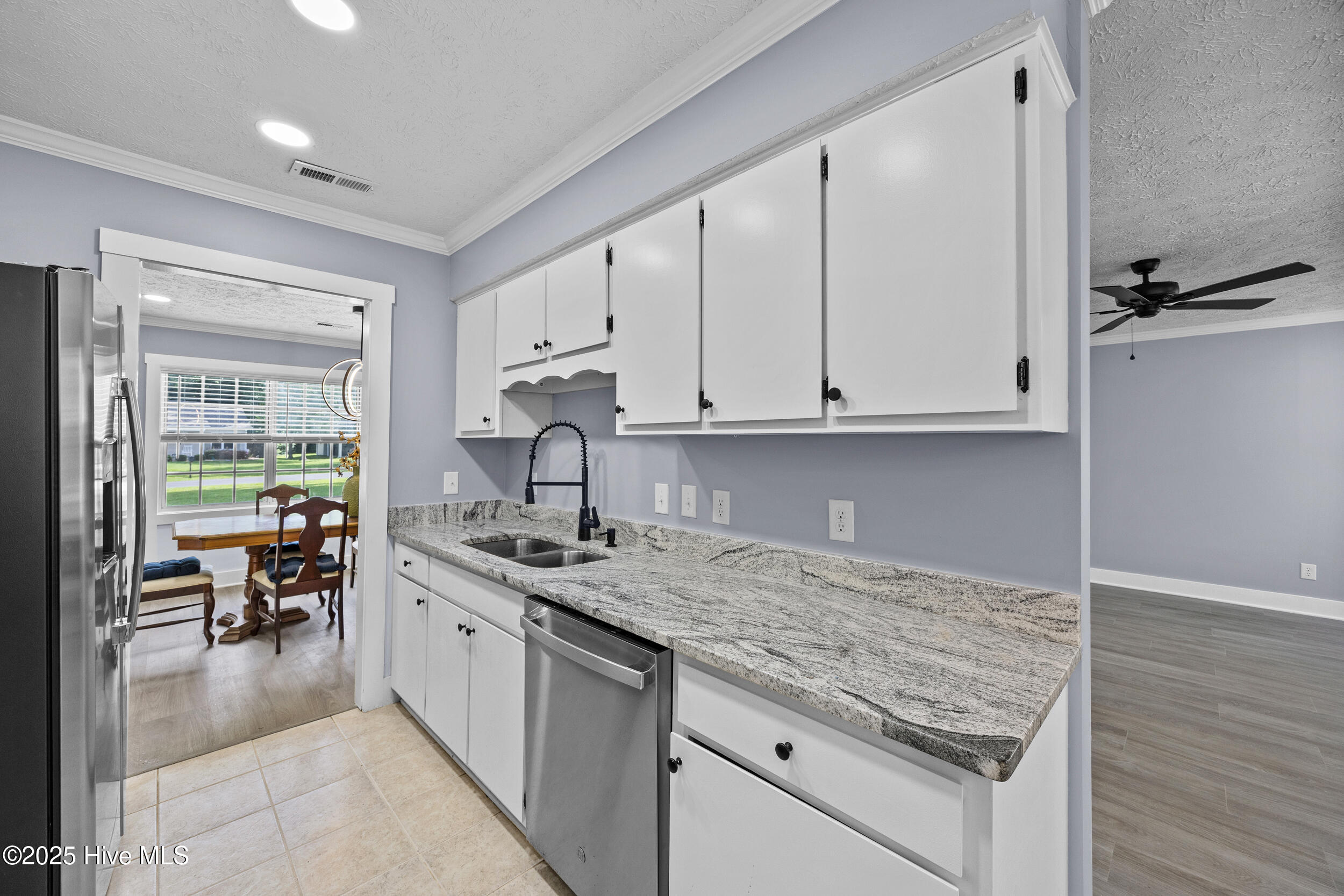 8032 Webster Court Ne Property Photo 14