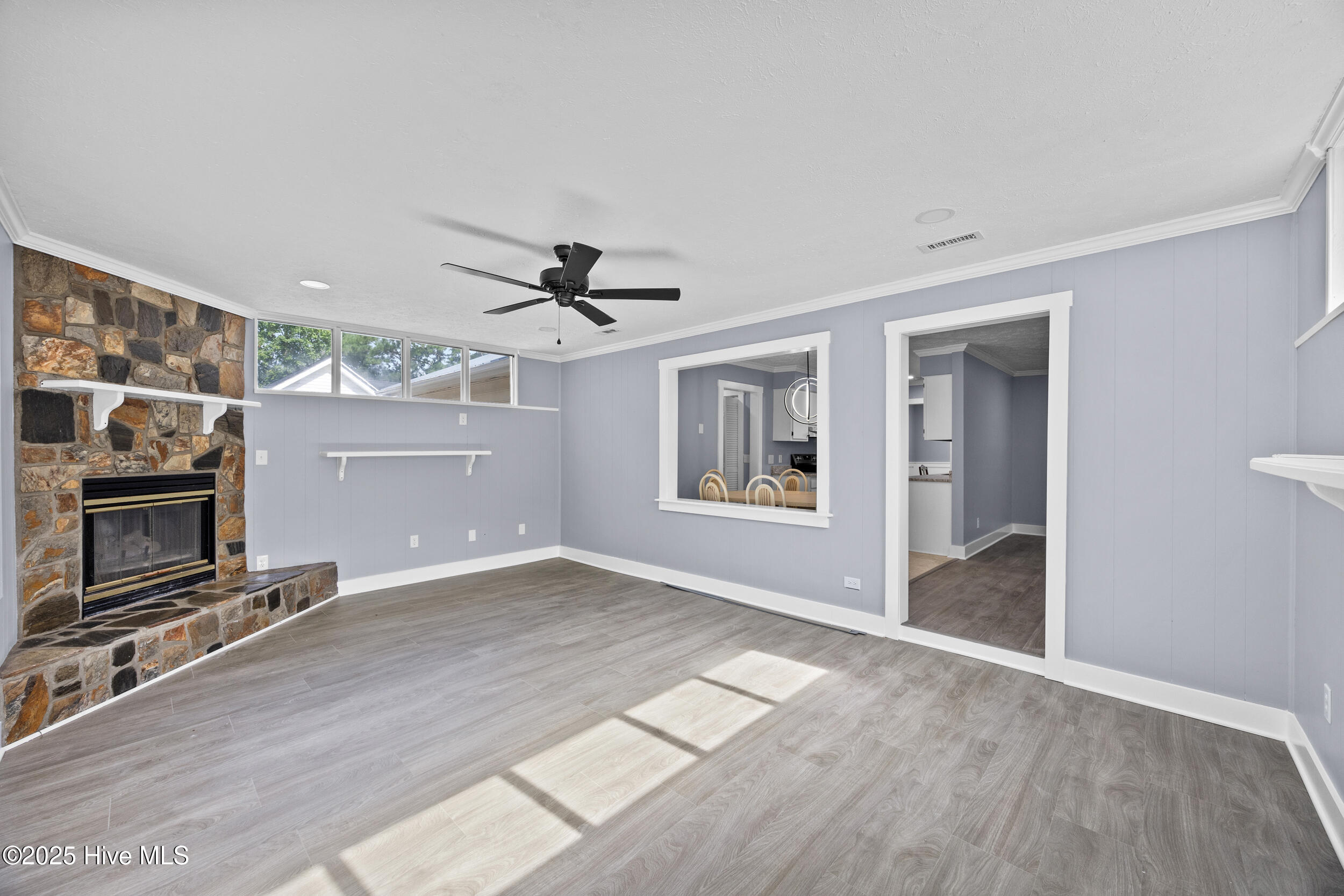 8032 Webster Court Ne Property Photo 23