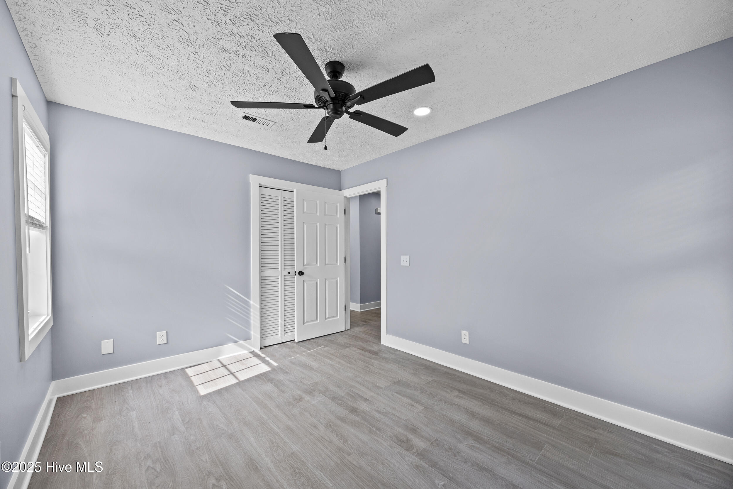 8032 Webster Court Ne Property Photo 32