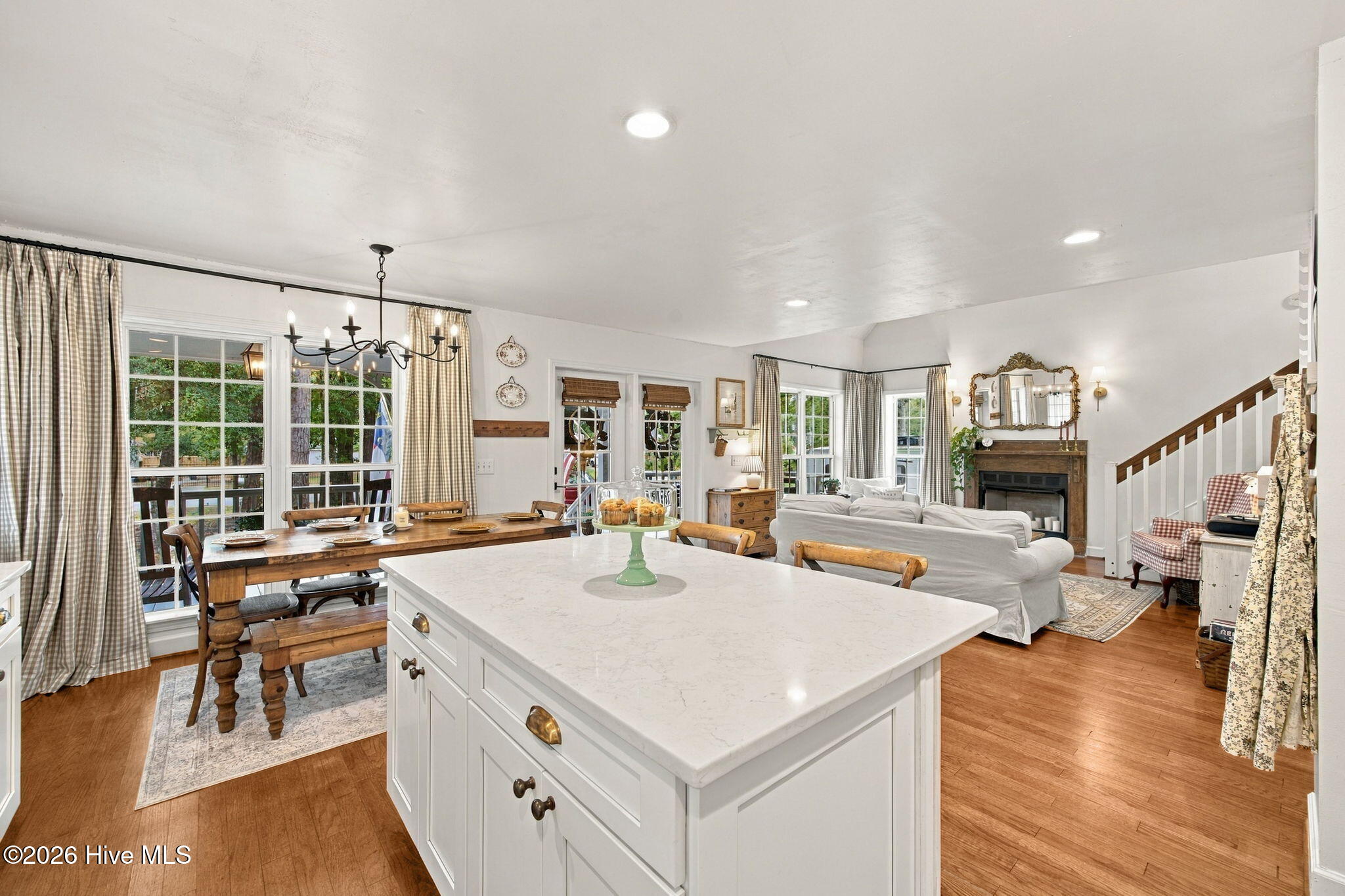 208 Park Avenue Ext Property Photo 8