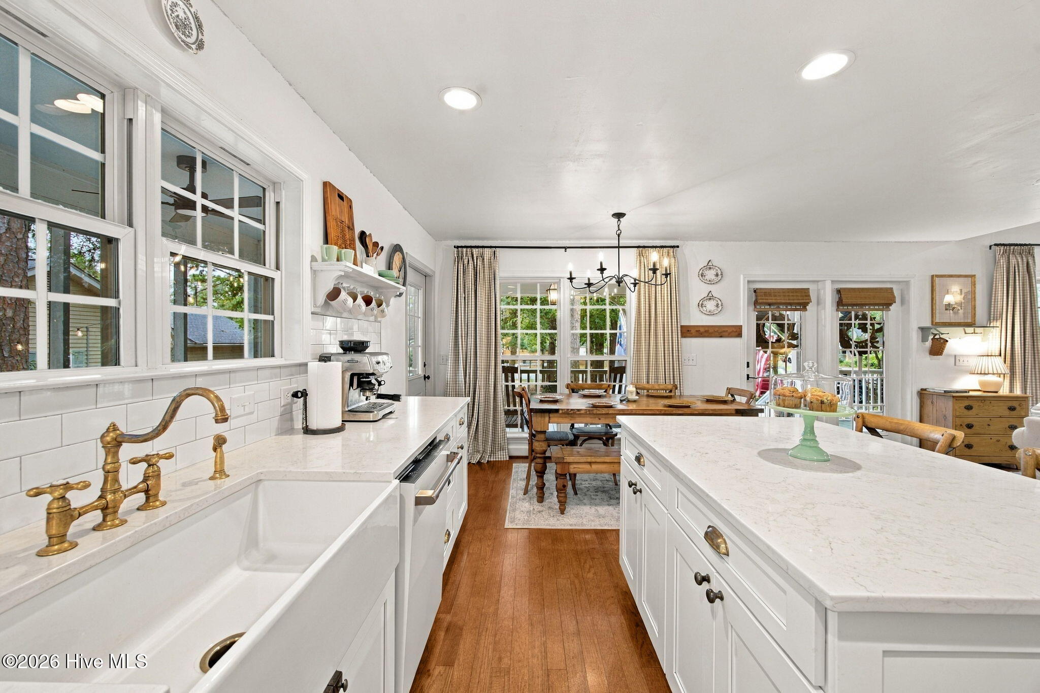 208 Park Avenue Ext Property Photo 9