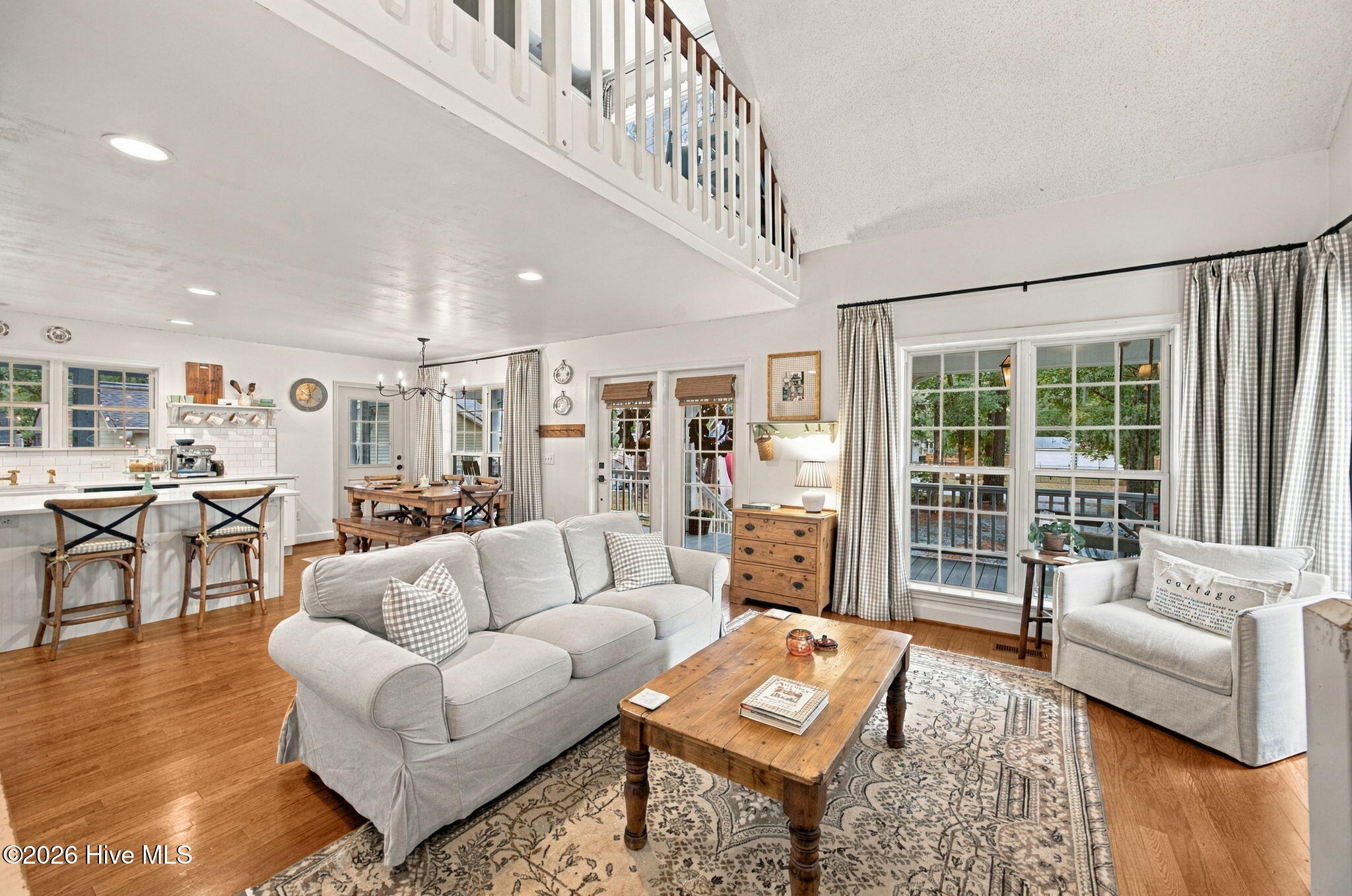 208 Park Avenue Ext Property Photo 14