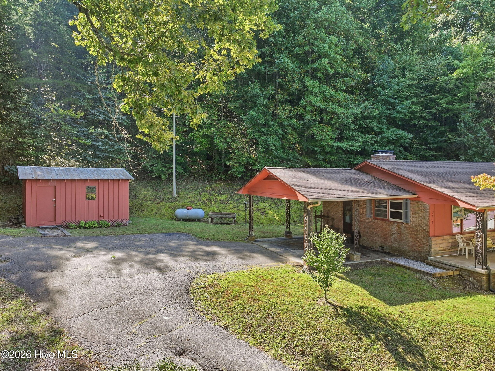 3410 Pisgah Road Property Photo 2