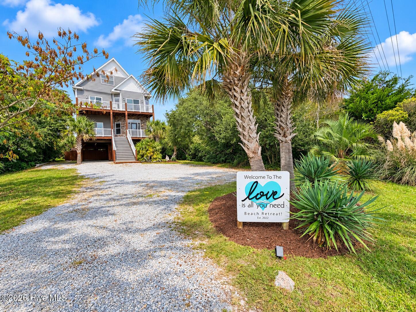 2055 New River Inlet Road Property Photo 7