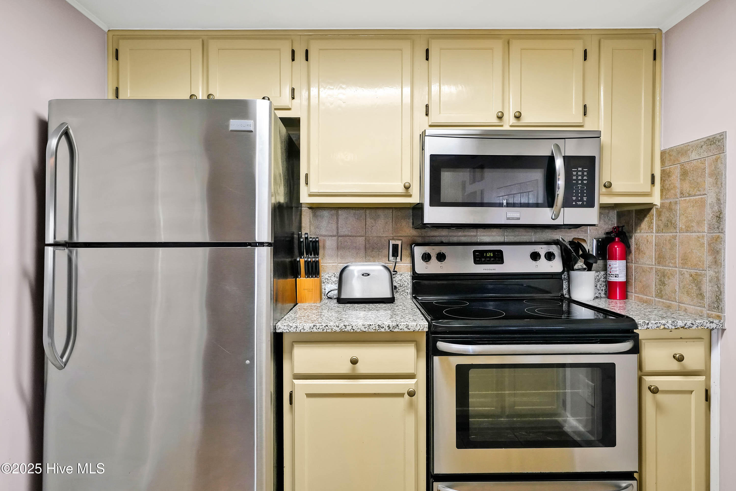 118 Dock Street Apt 11 Property Photo 20