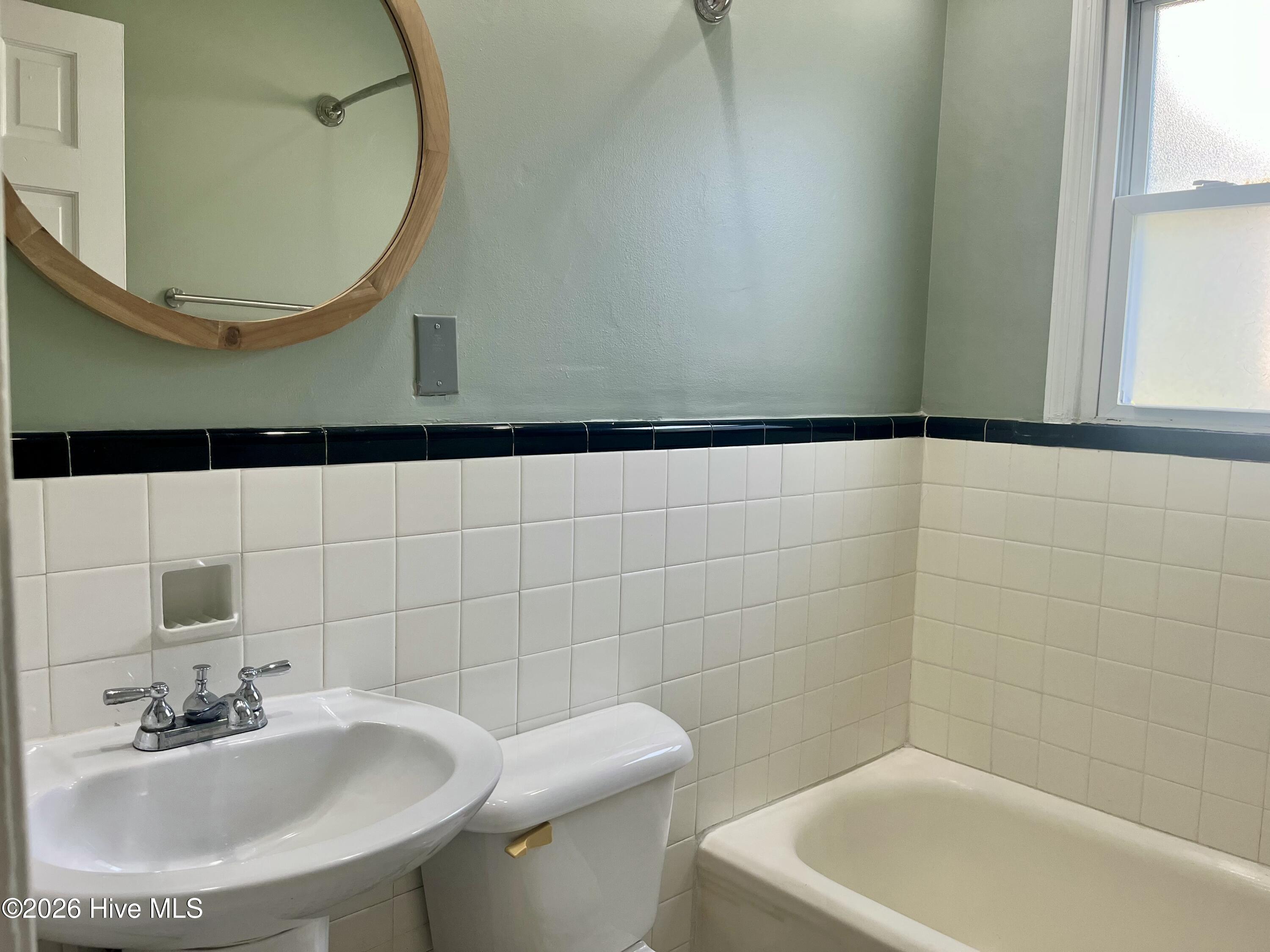 529 W Chapin Road Property Photo 24