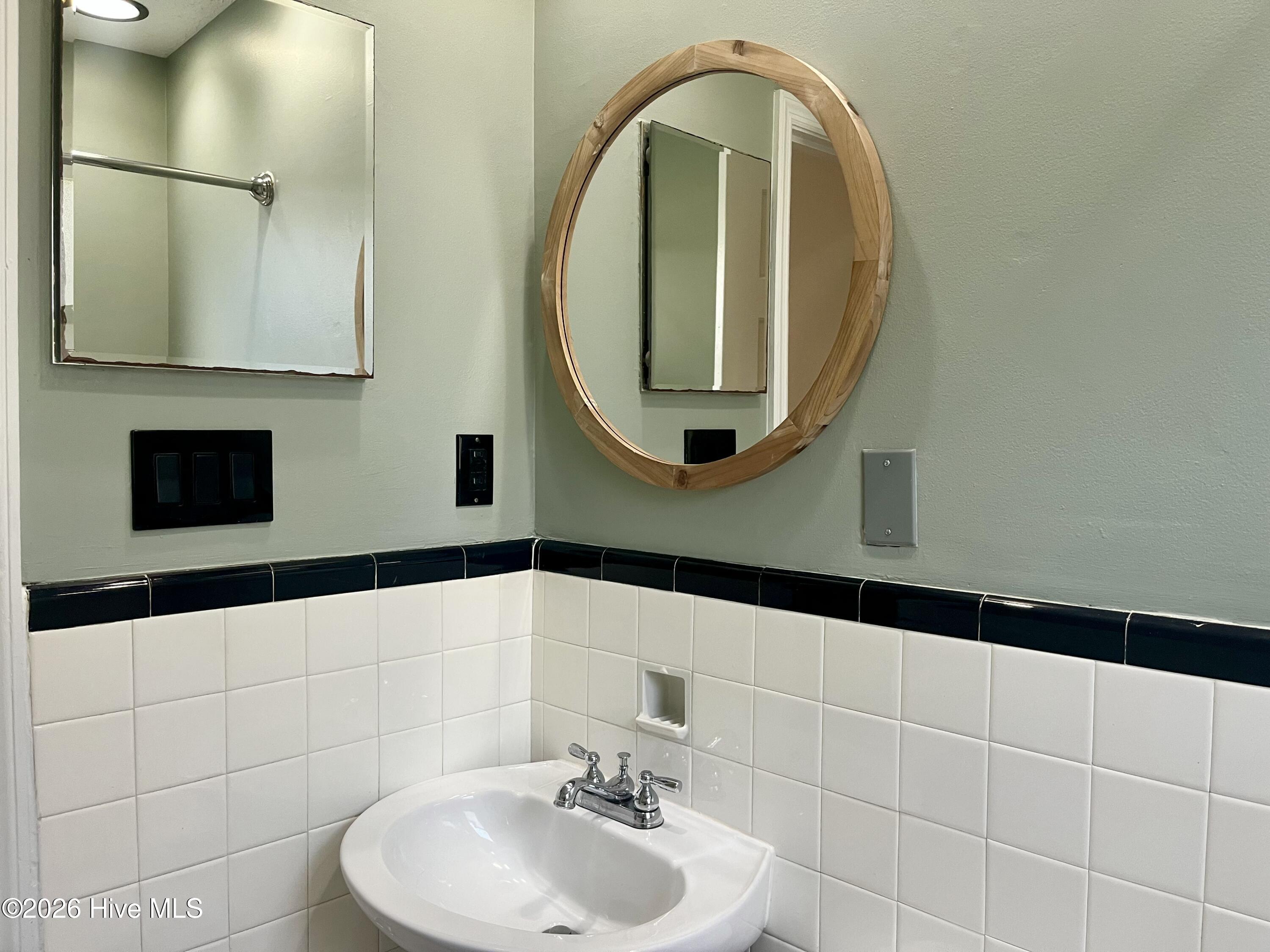 529 W Chapin Road Property Photo 26