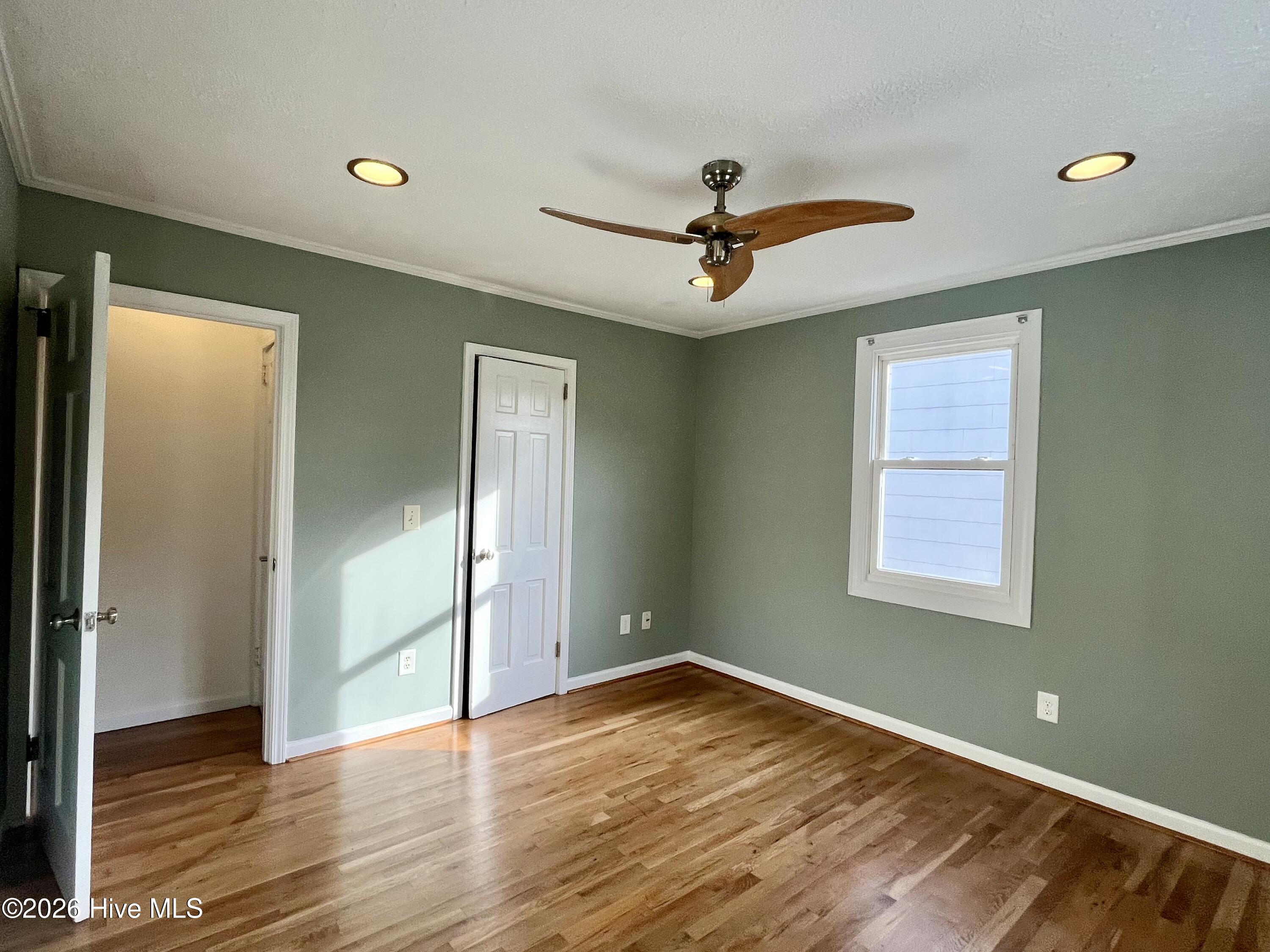 529 W Chapin Road Property Photo 30