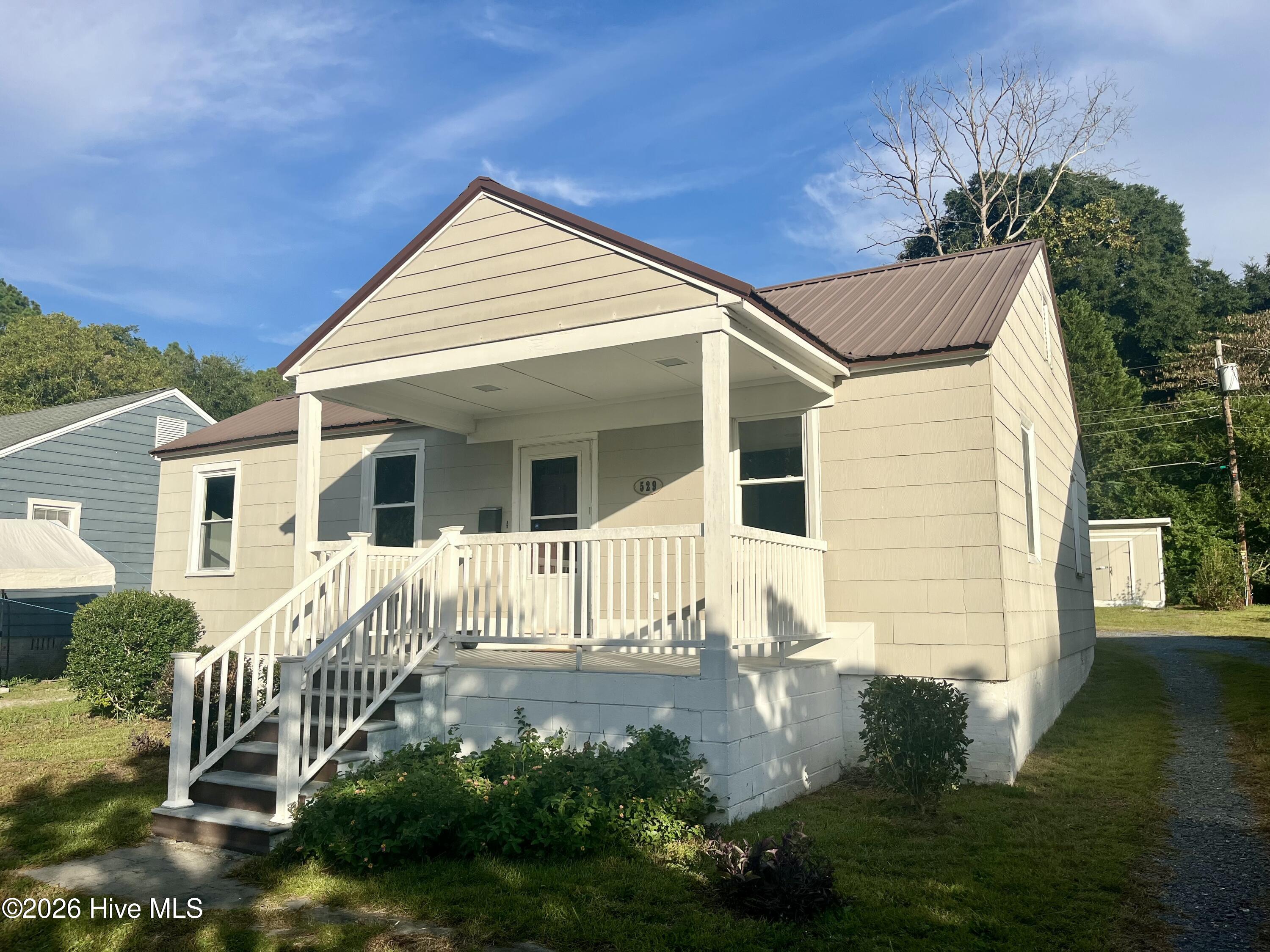 529 W Chapin Road Property Photo 36