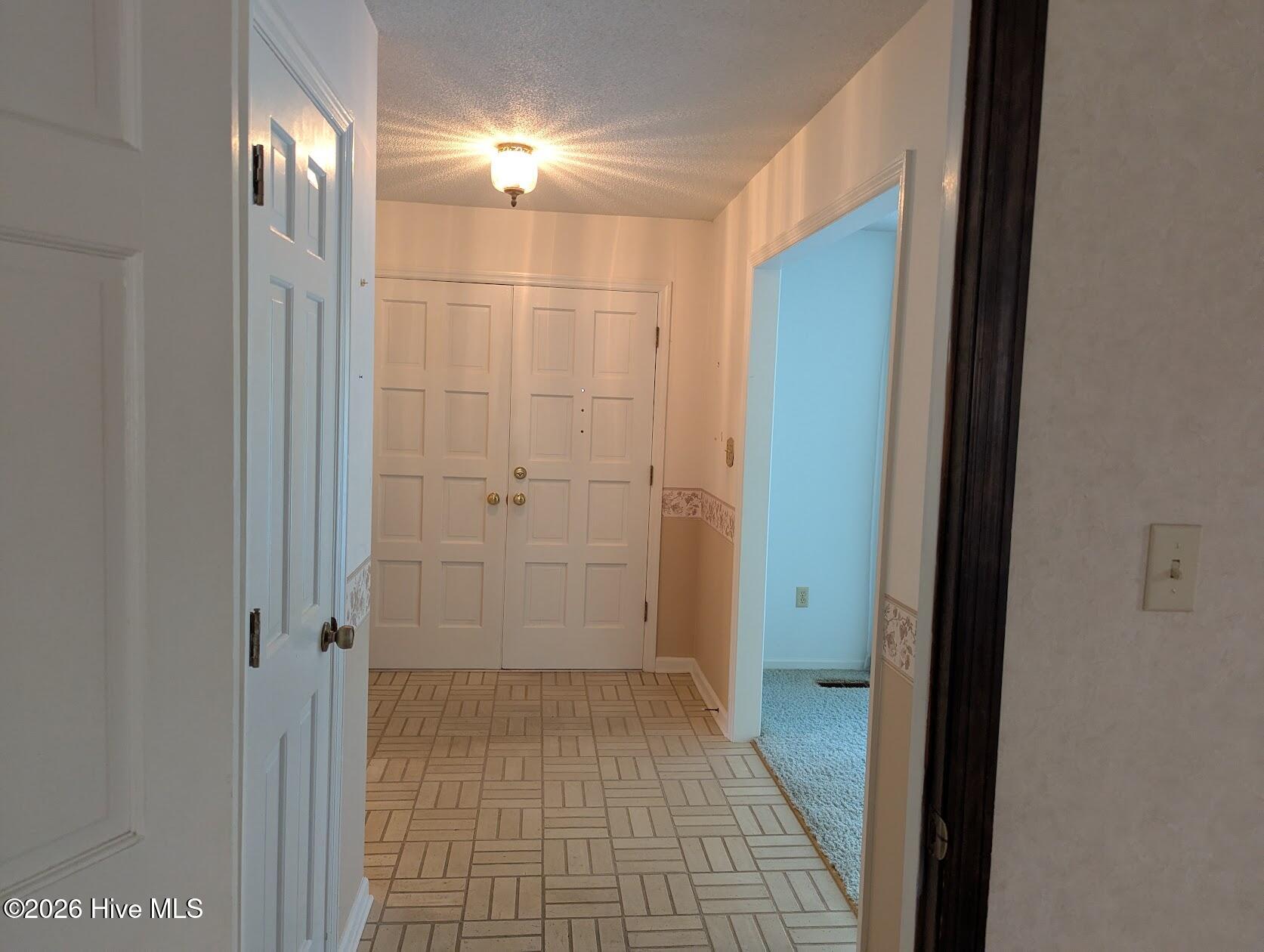 218 Longmeadow Road Property Photo 6